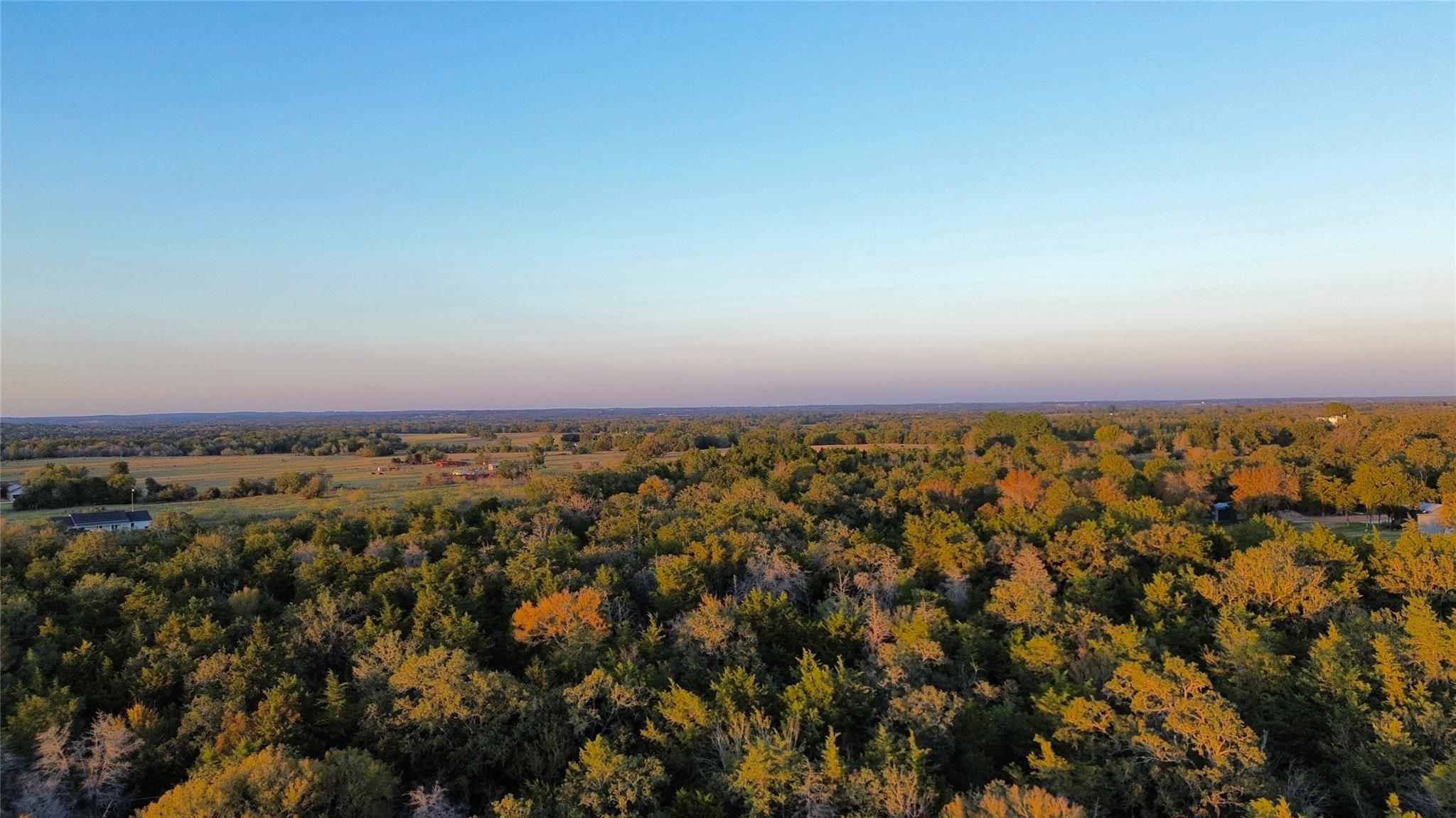 1135 Private Road 7039, Lexington, TX 78947