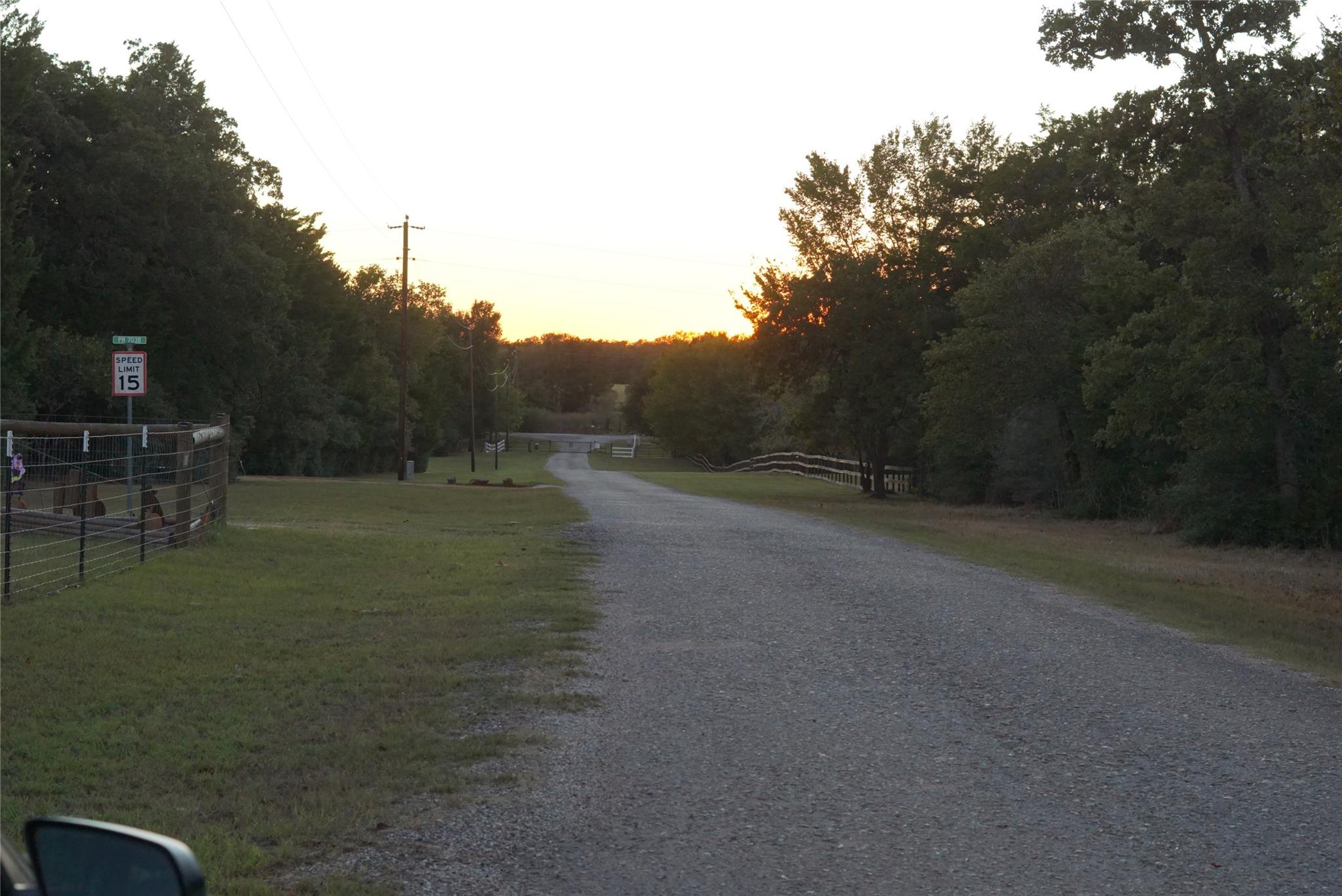 1135 Private Road 7039, Lexington, TX 78947