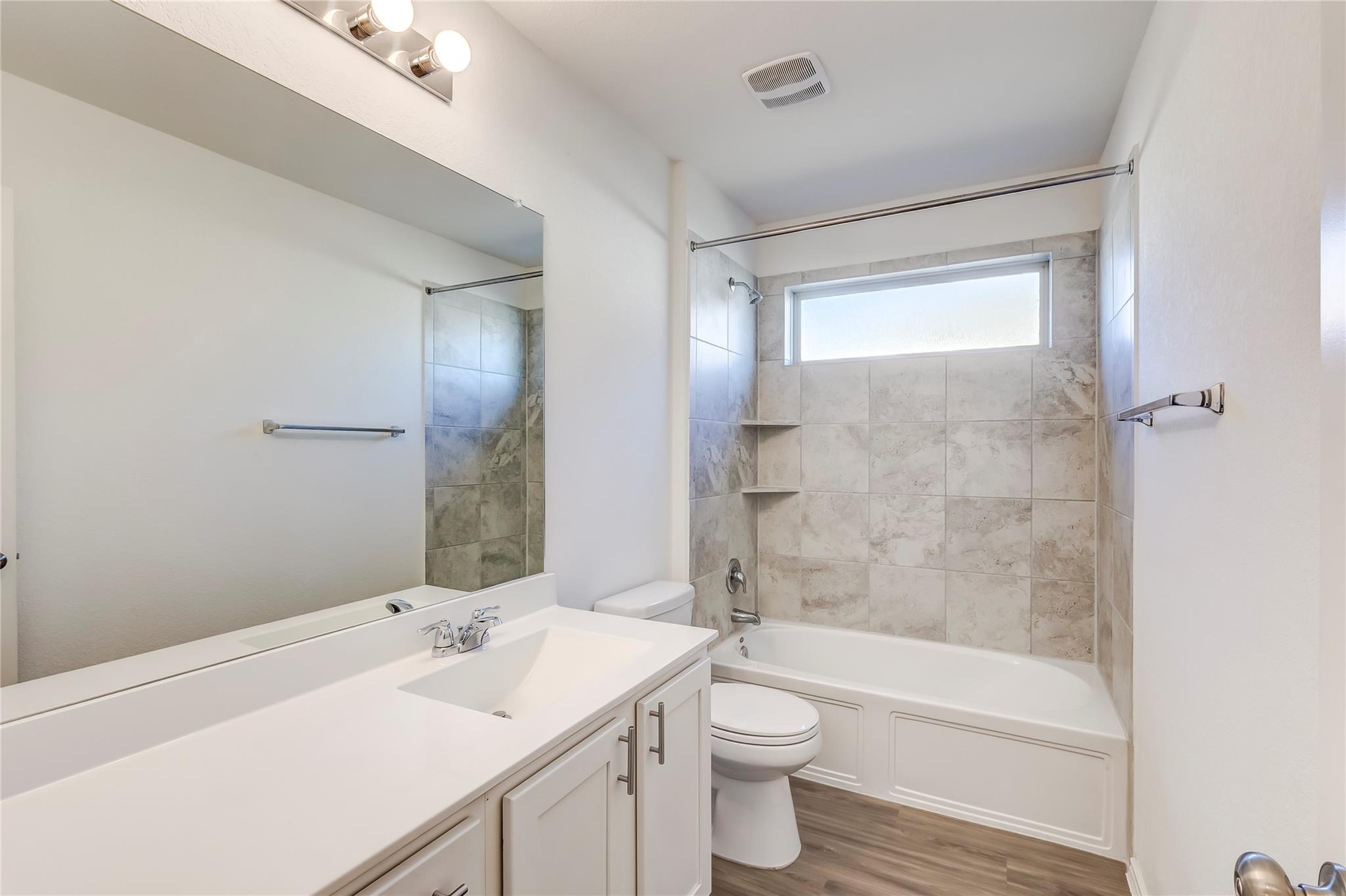 730 Carol Dr, Hutto, TX 78634