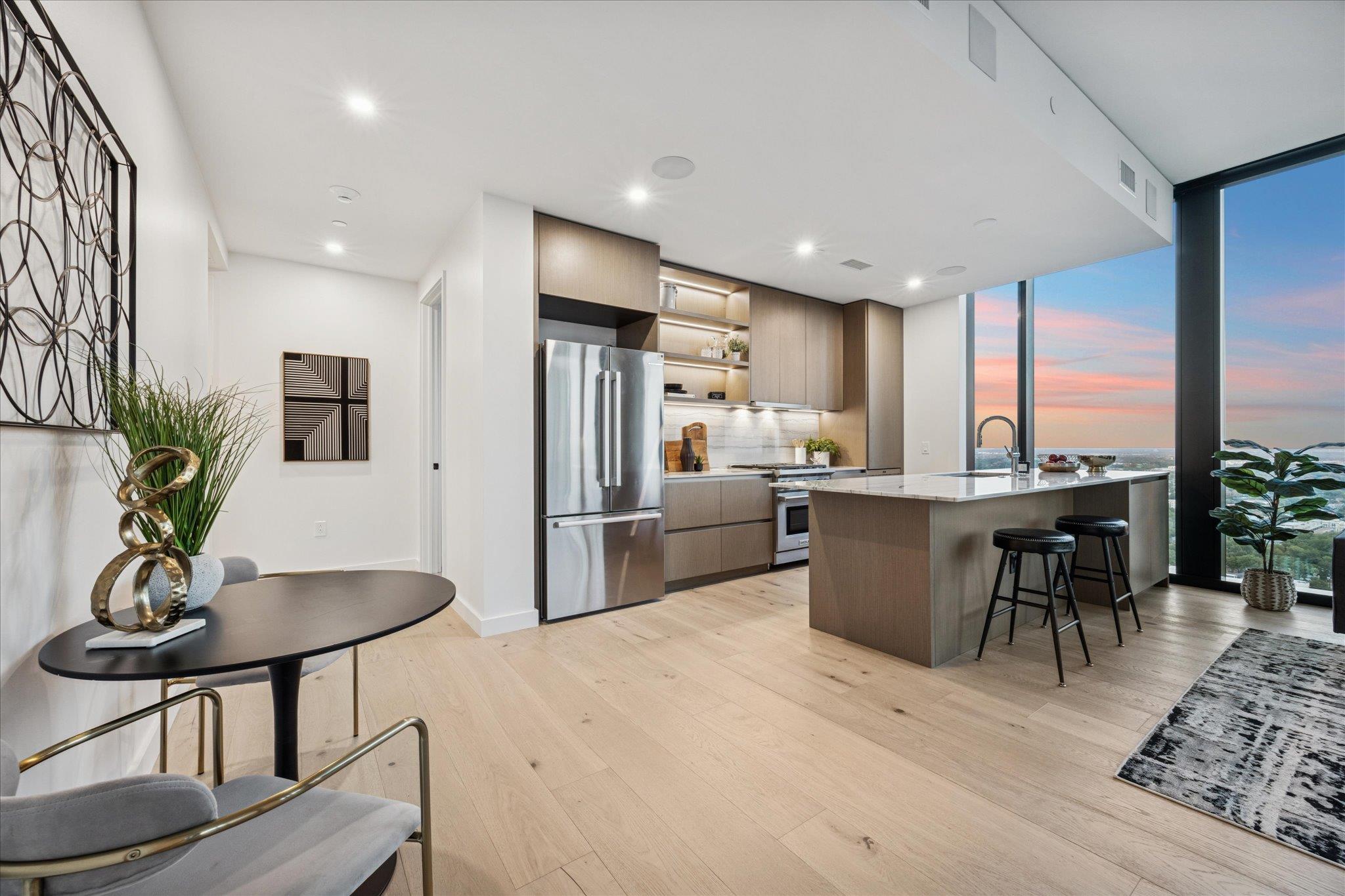 610 Davis St # 3102, Austin, TX 78701