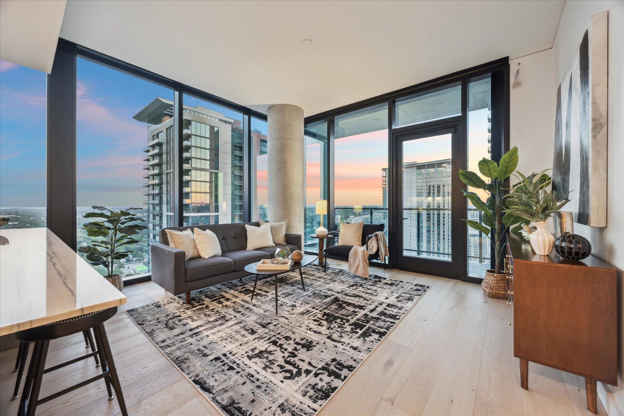 610 Davis St # 3102, Austin, TX 78701