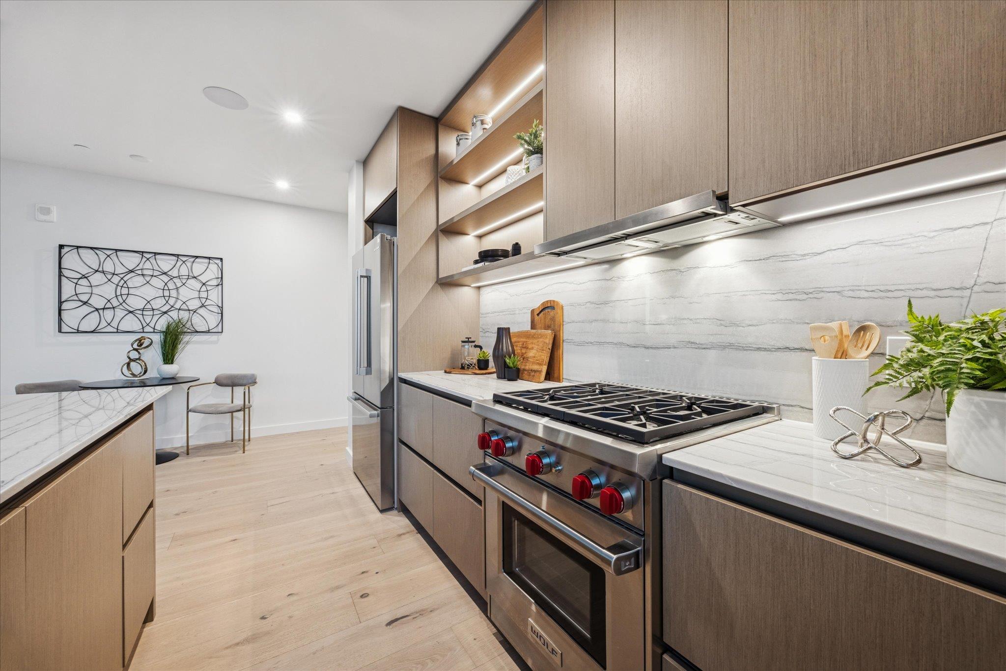 610 Davis St # 3102, Austin, TX 78701