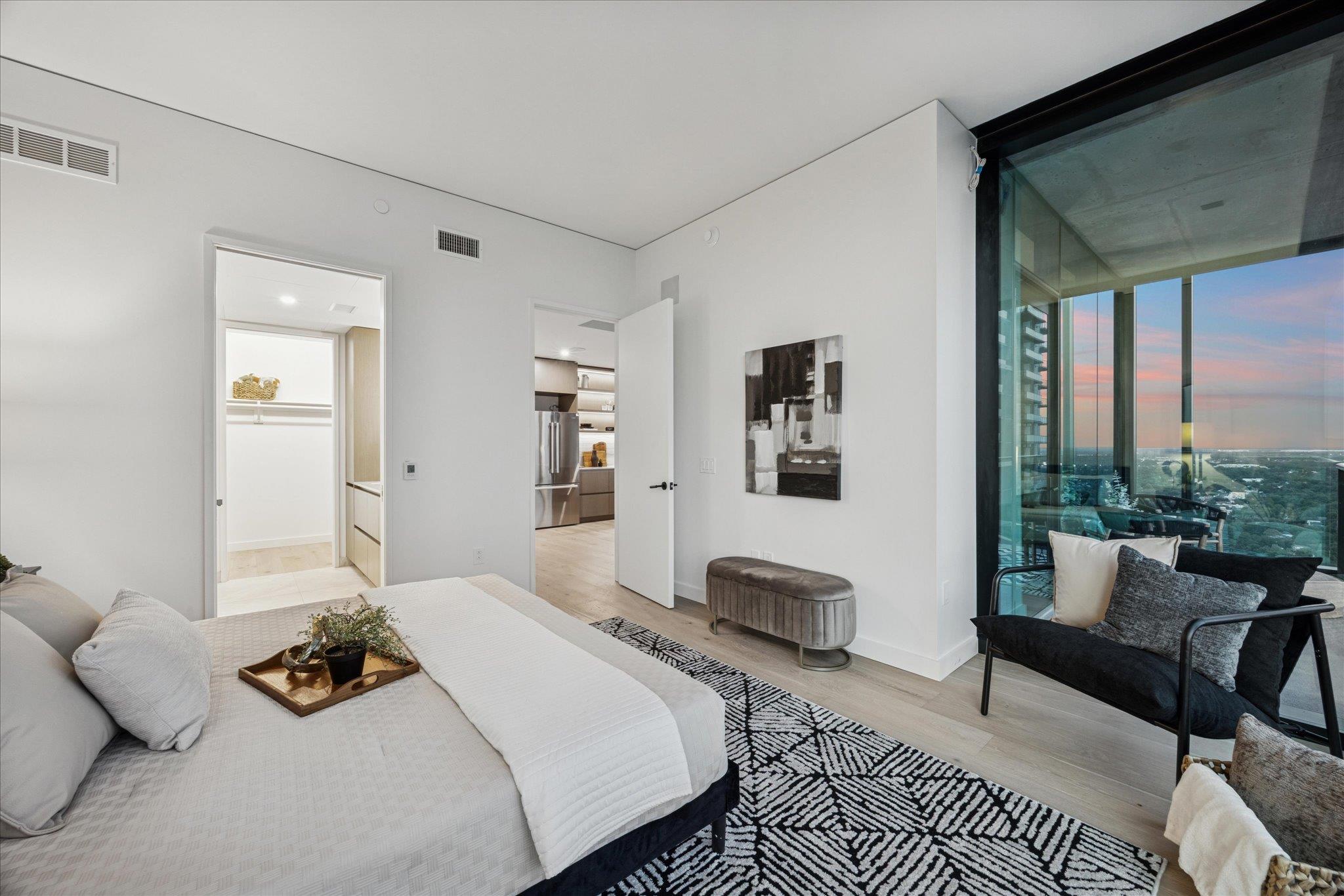 610 Davis St # 3102, Austin, TX 78701