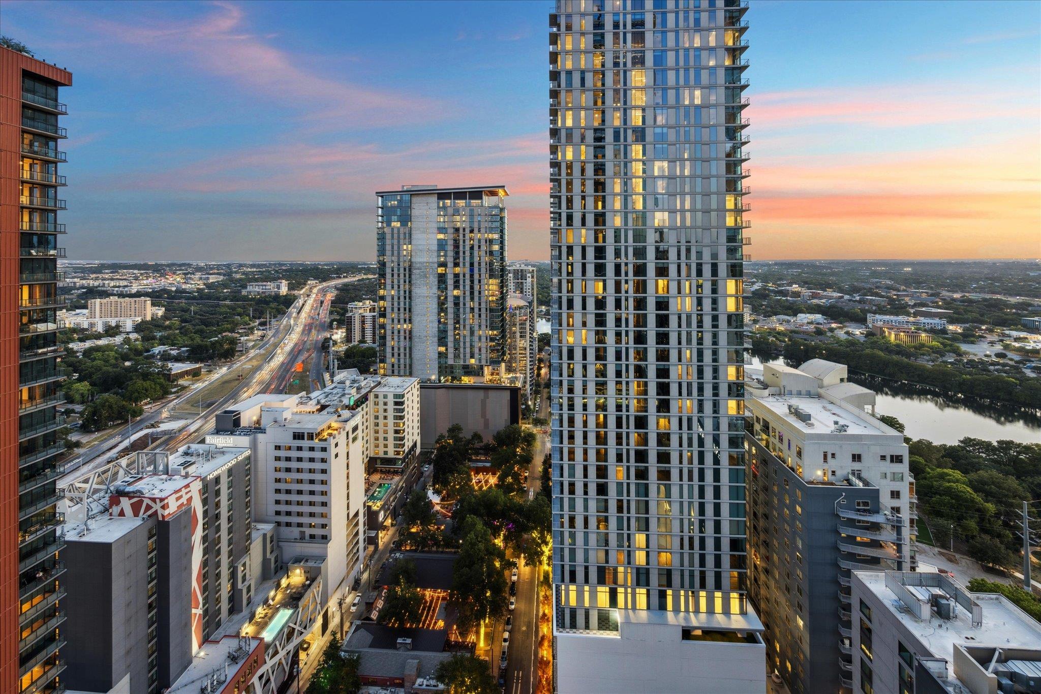 610 Davis St # 3102, Austin, TX 78701