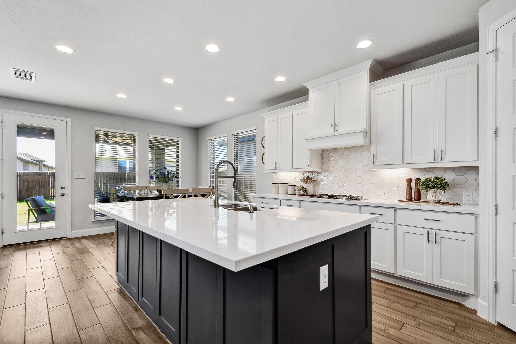 3213 Little Willow, San Antonio, TX 78245