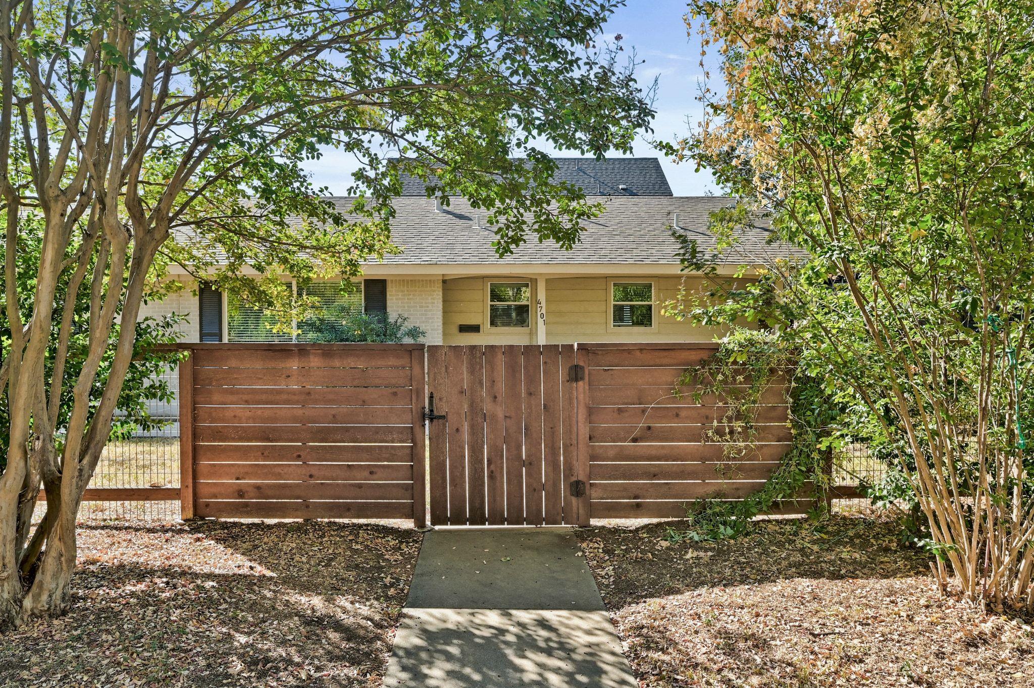 4701 SYLVANDALE Dr # 1, Austin, TX 78745