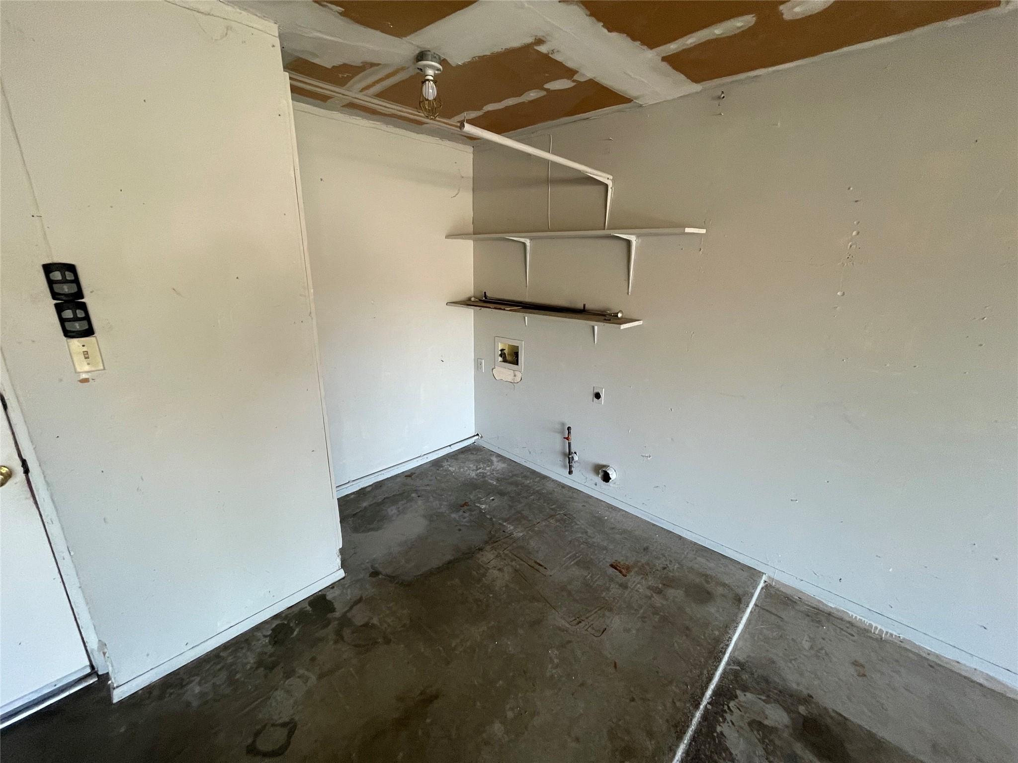 12013 Swallow Dr, Austin, TX 78750