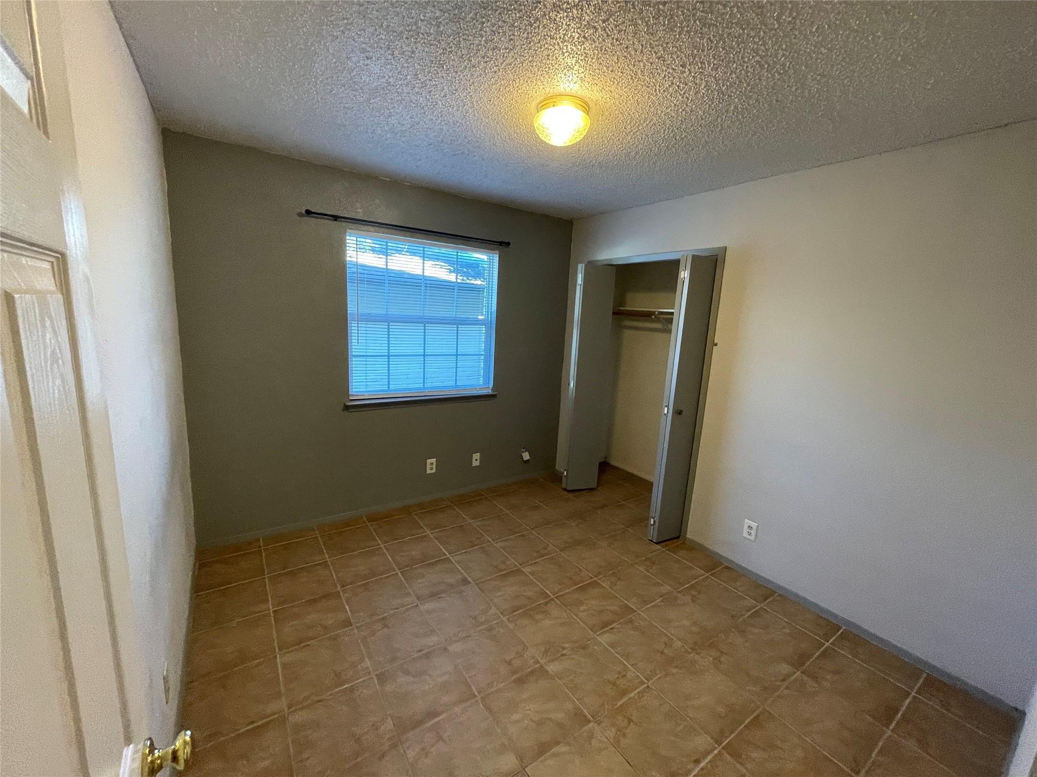 12013 Swallow Dr, Austin, TX 78750