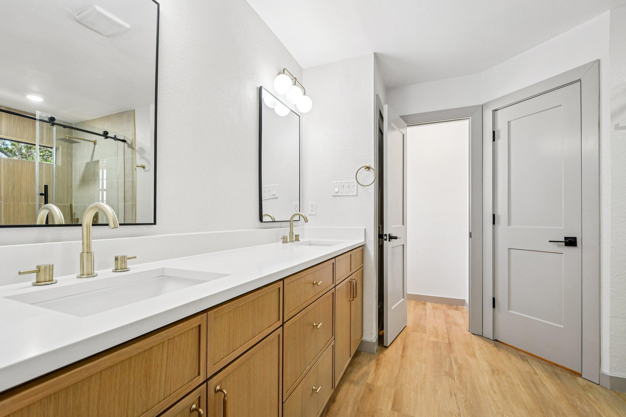 10502 Scotland Well Dr, Austin, TX 78750