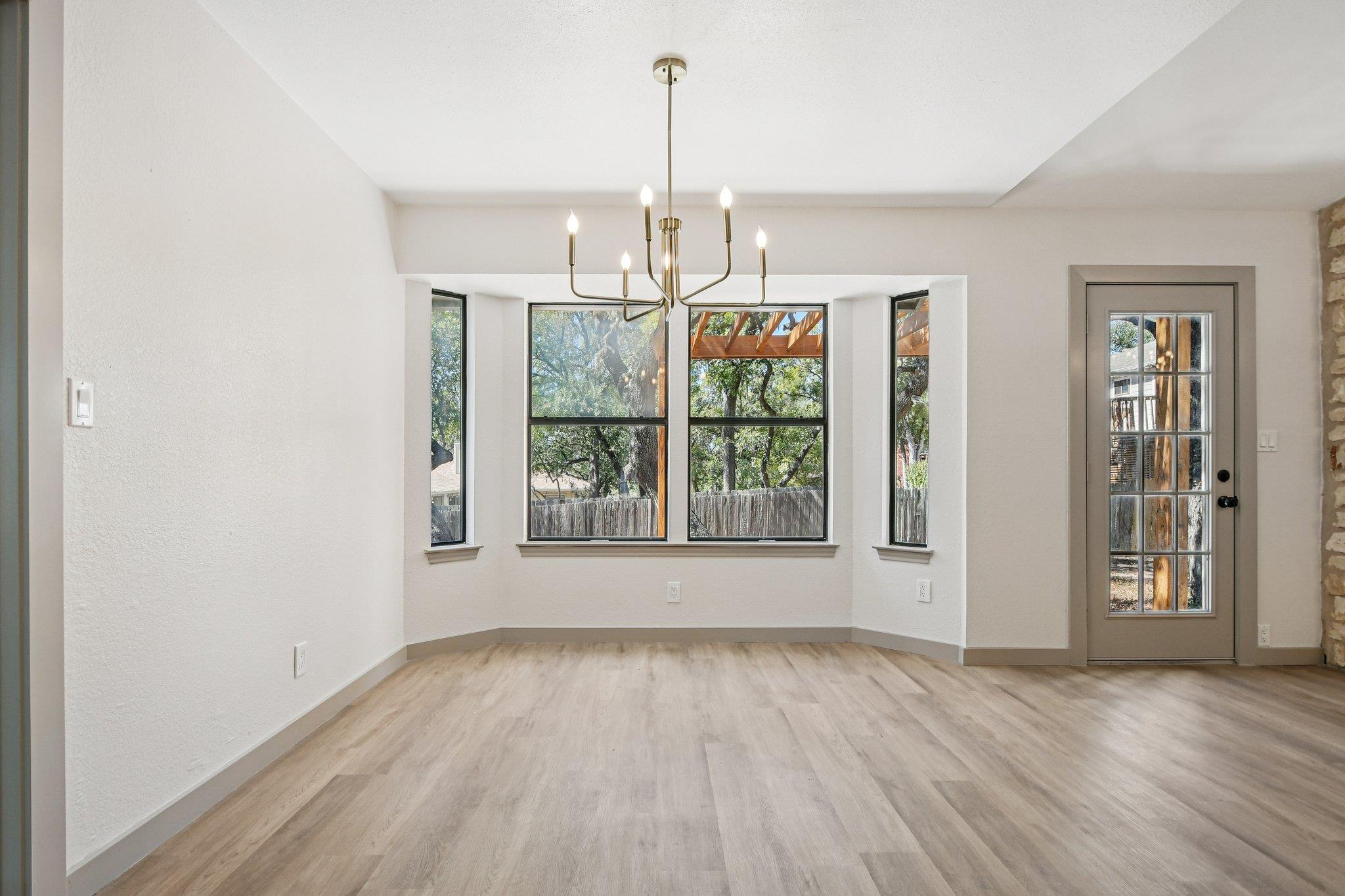 10502 Scotland Well Dr, Austin, TX 78750