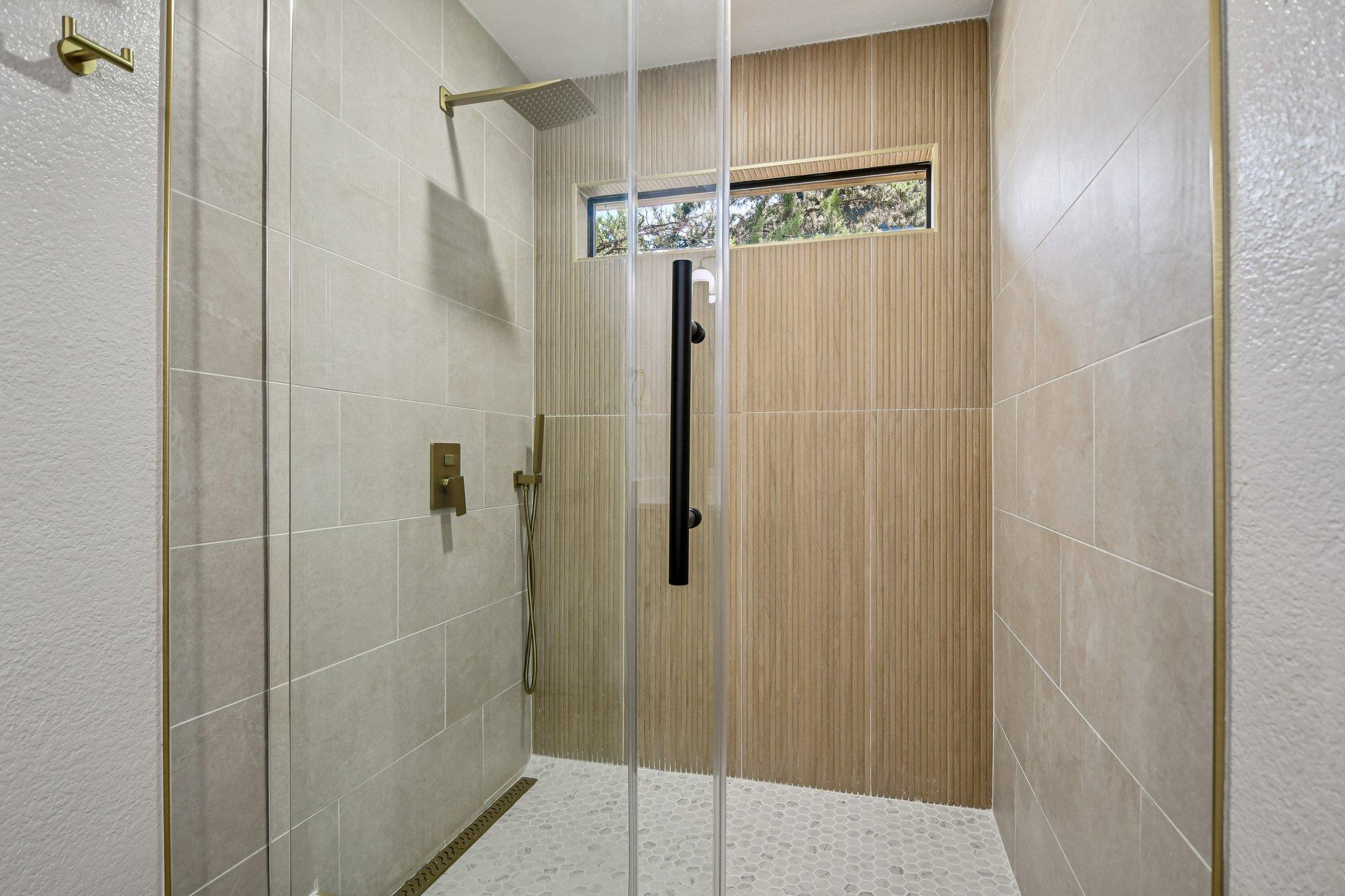 10502 Scotland Well Dr, Austin, TX 78750