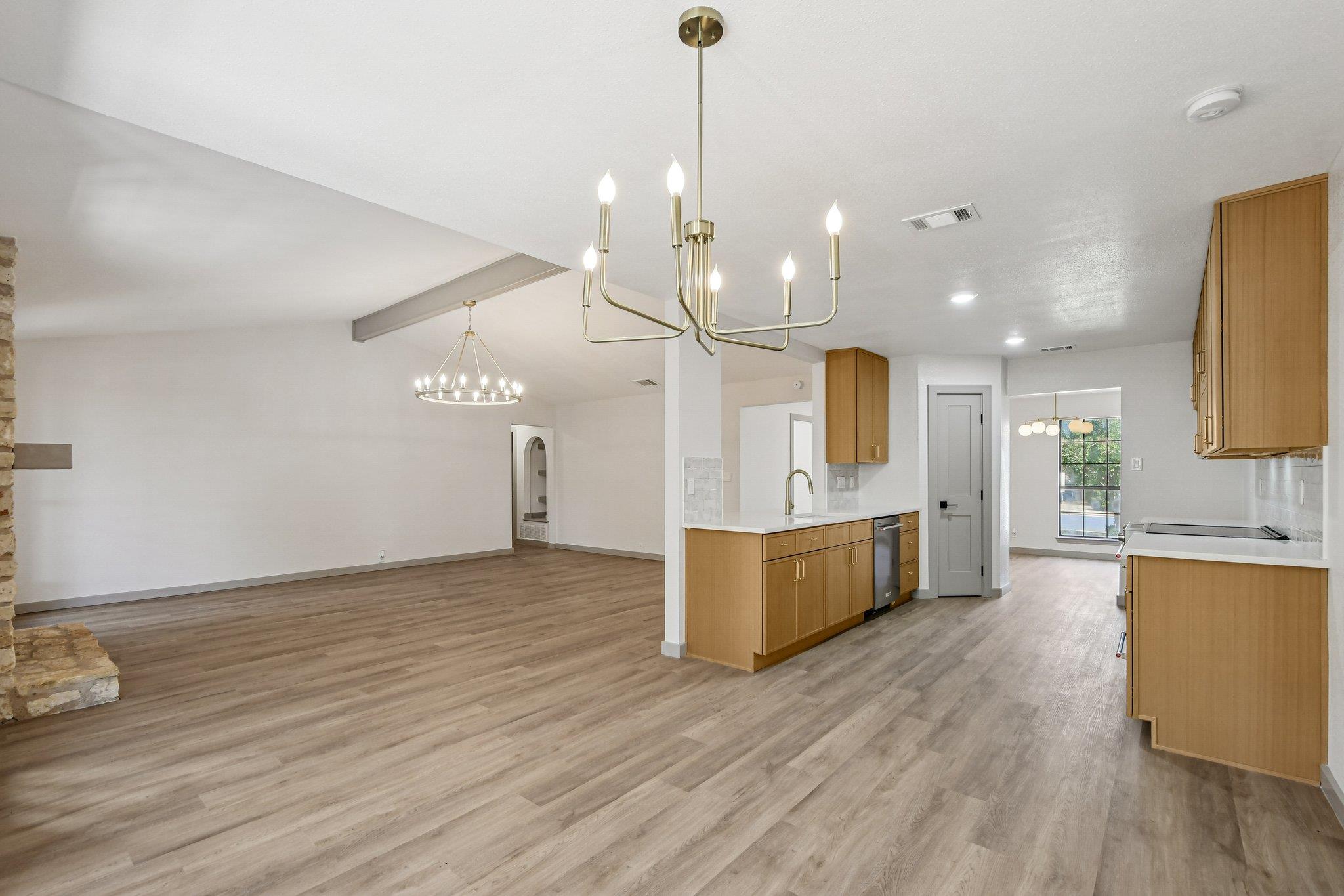 10502 Scotland Well Dr, Austin, TX 78750