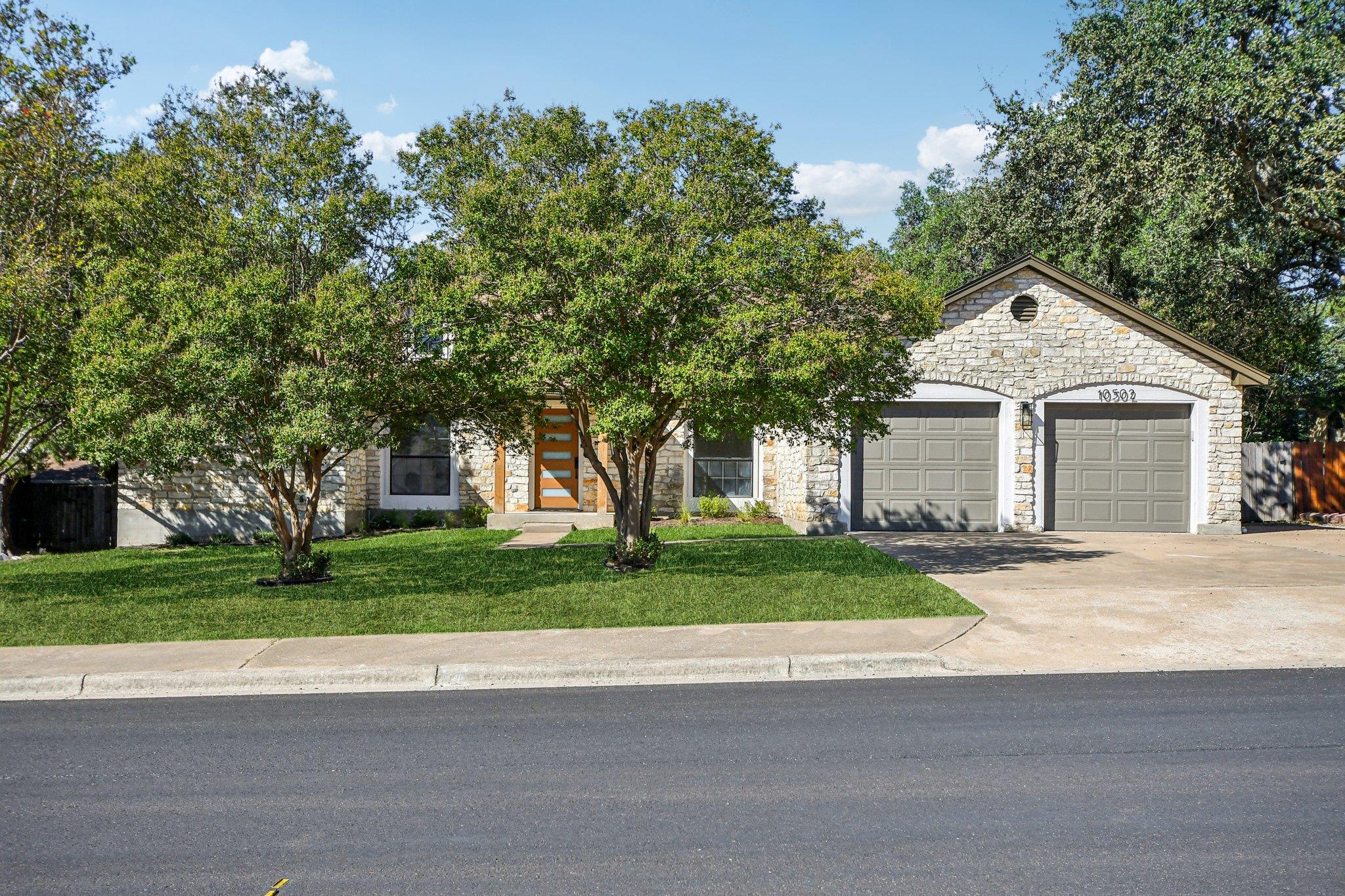 10502 Scotland Well Dr, Austin, TX 78750