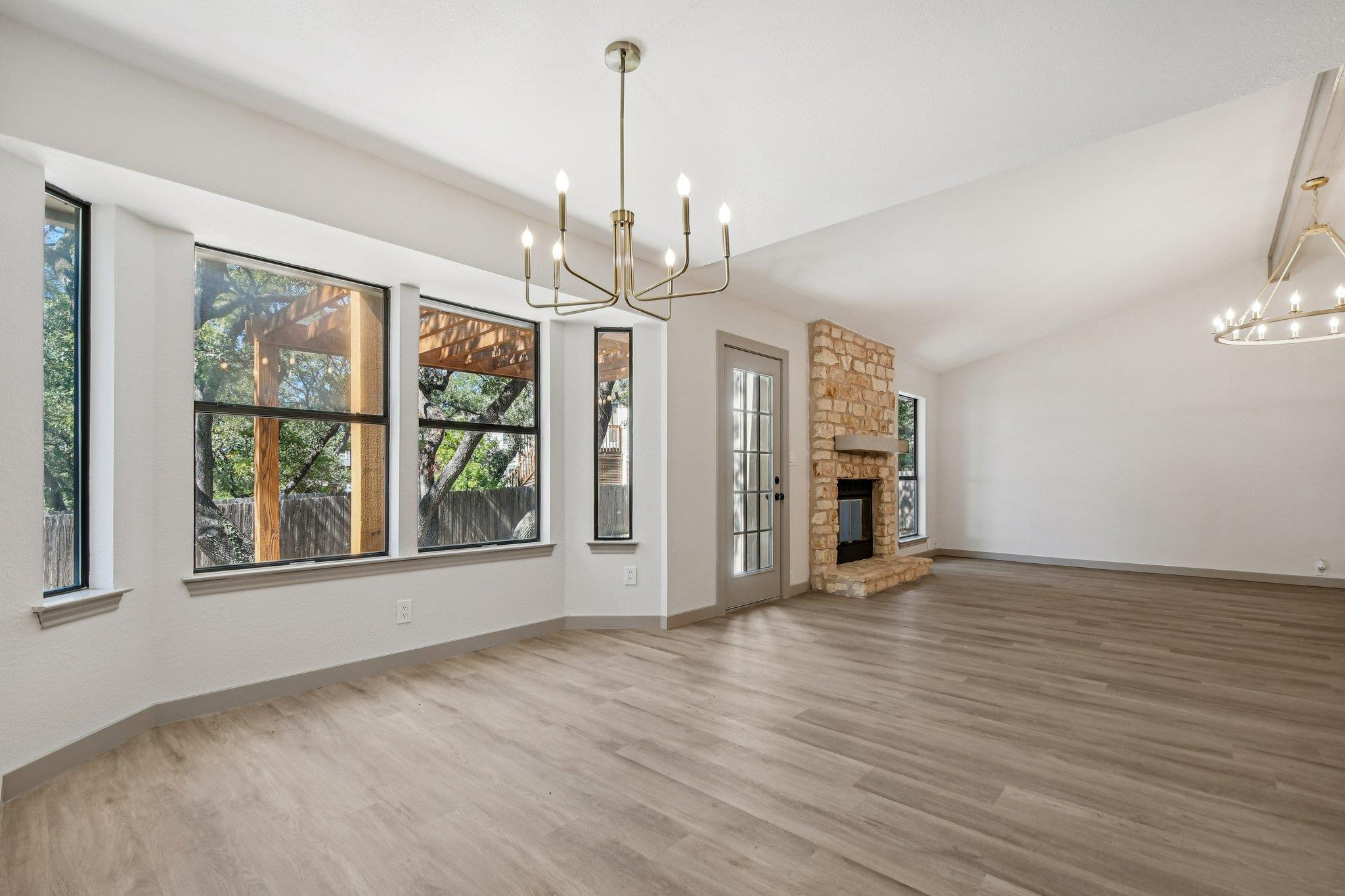 10502 Scotland Well Dr, Austin, TX 78750