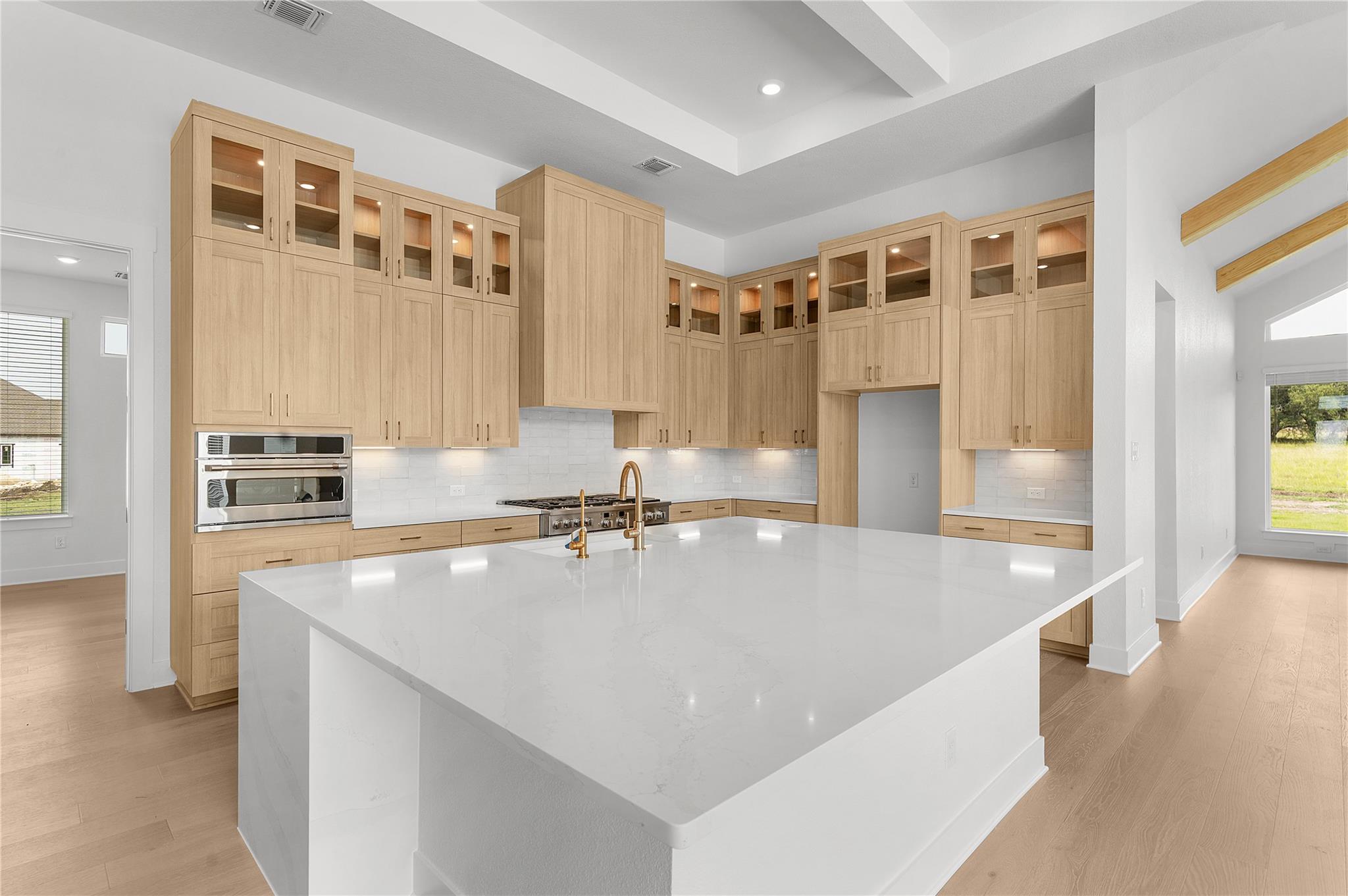 1400 Paxton Ln, Florence, TX 76527