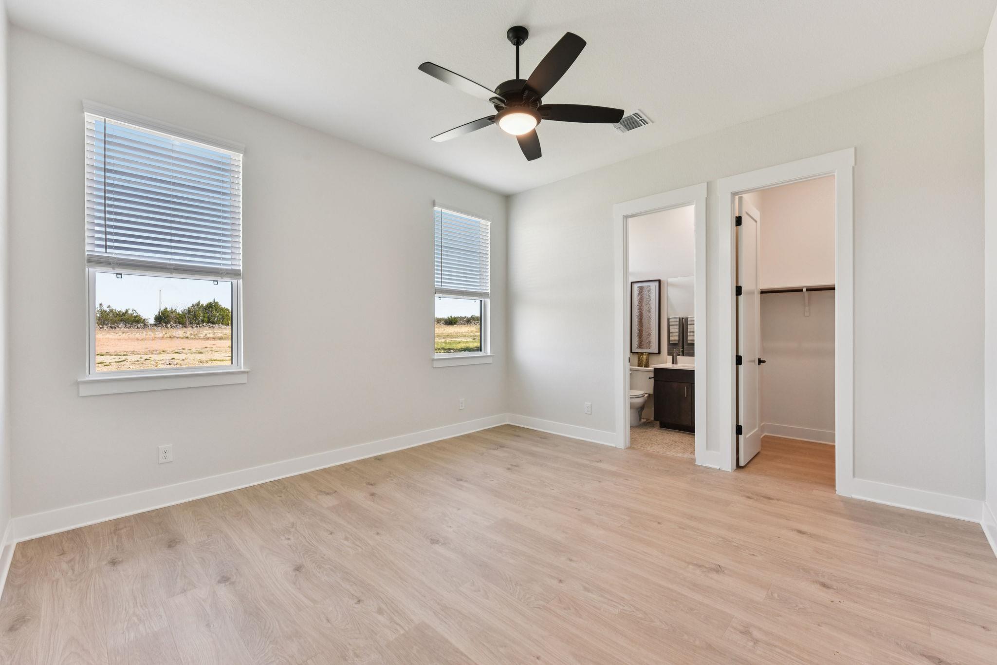 1400 Paxton Ln, Florence, TX 76527