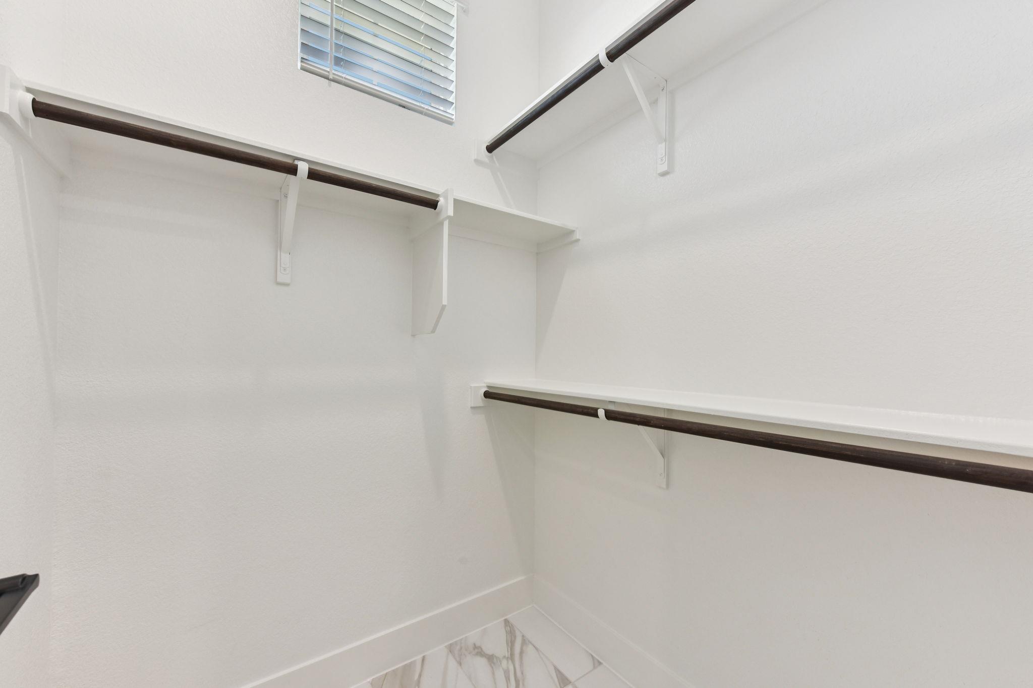 1400 Paxton Ln, Florence, TX 76527