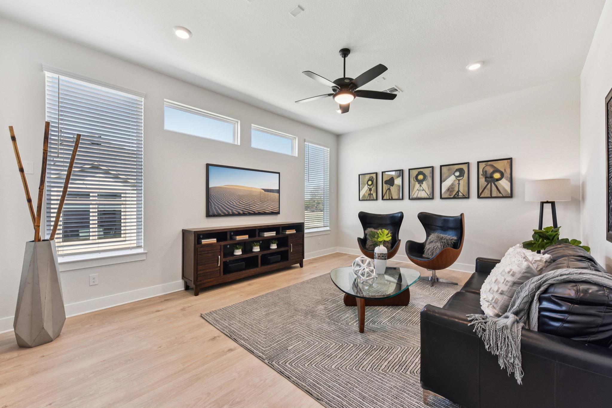 1400 Paxton Ln, Florence, TX 76527