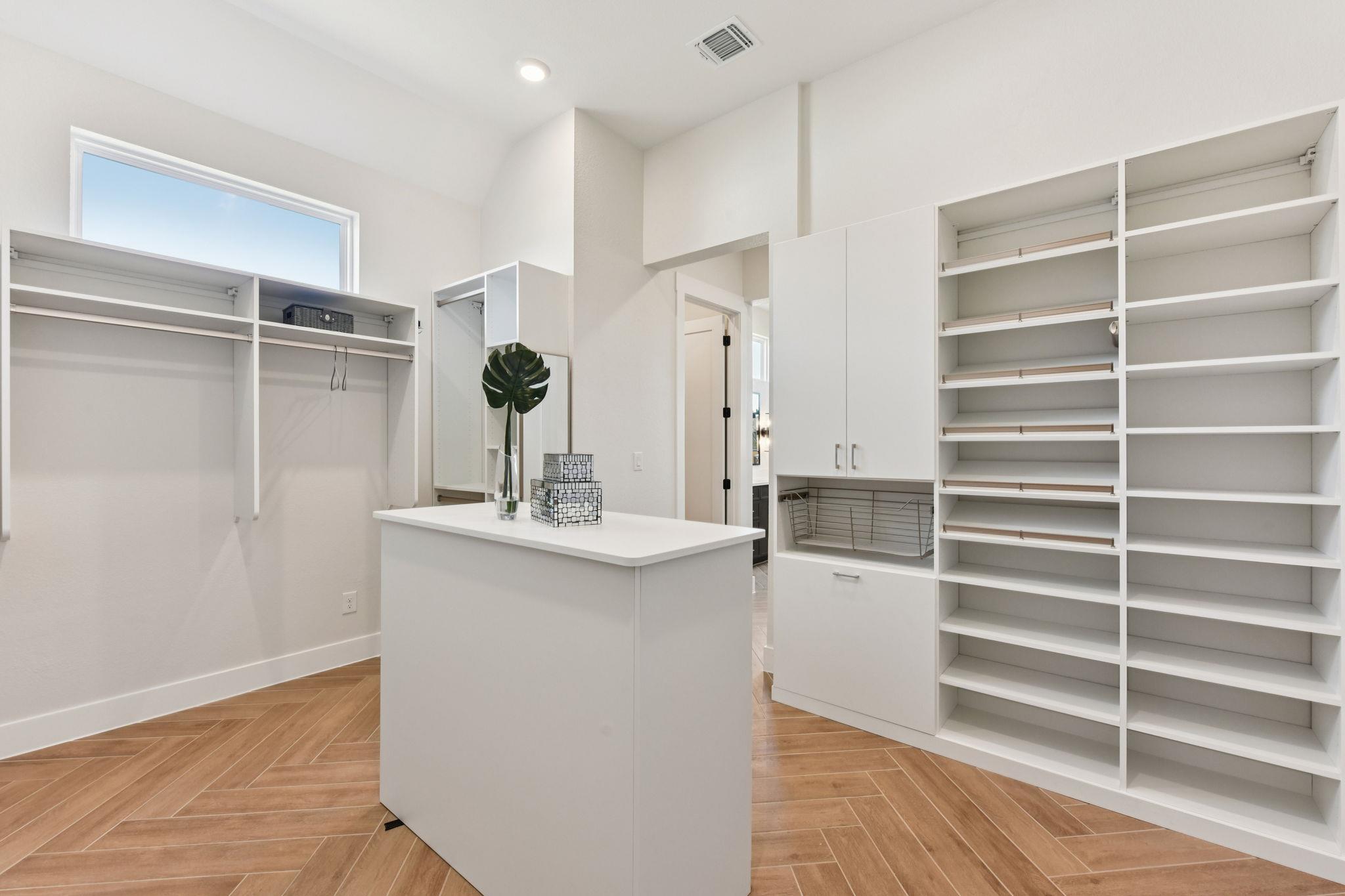 1400 Paxton Ln, Florence, TX 76527