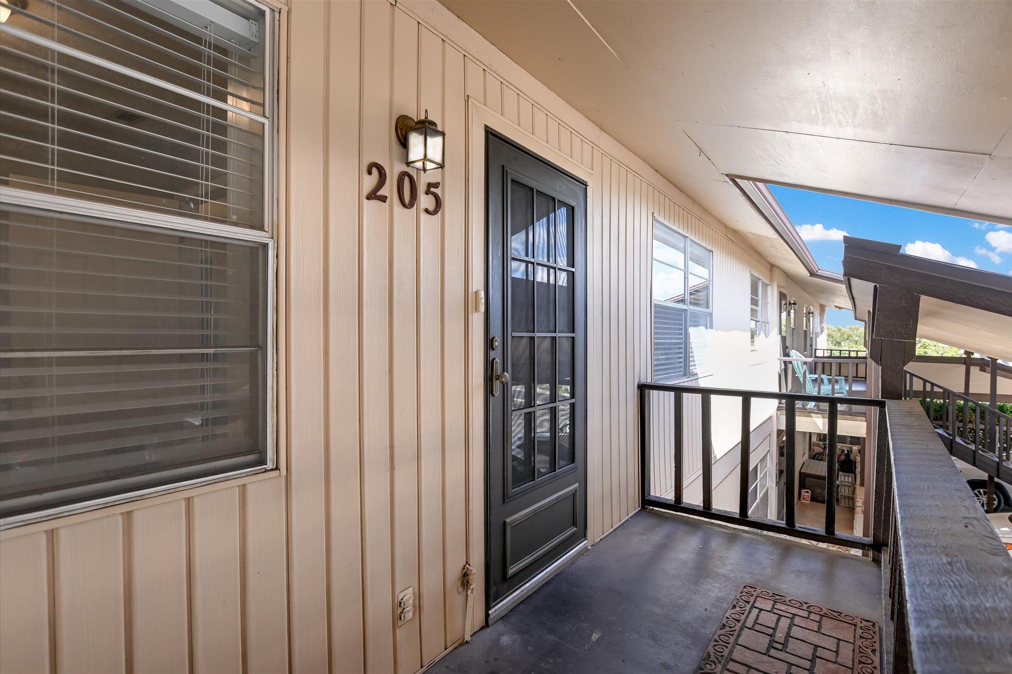 1210 Hi Stirrup # 205, Horseshoe Bay, TX 78657