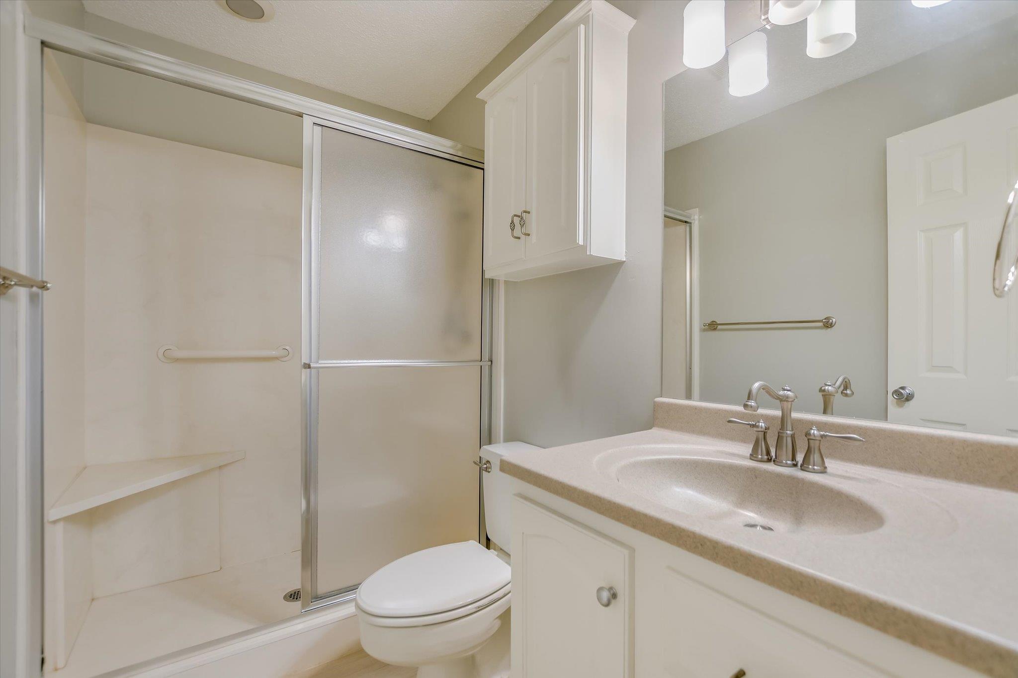 1210 Hi Stirrup # 205, Horseshoe Bay, TX 78657