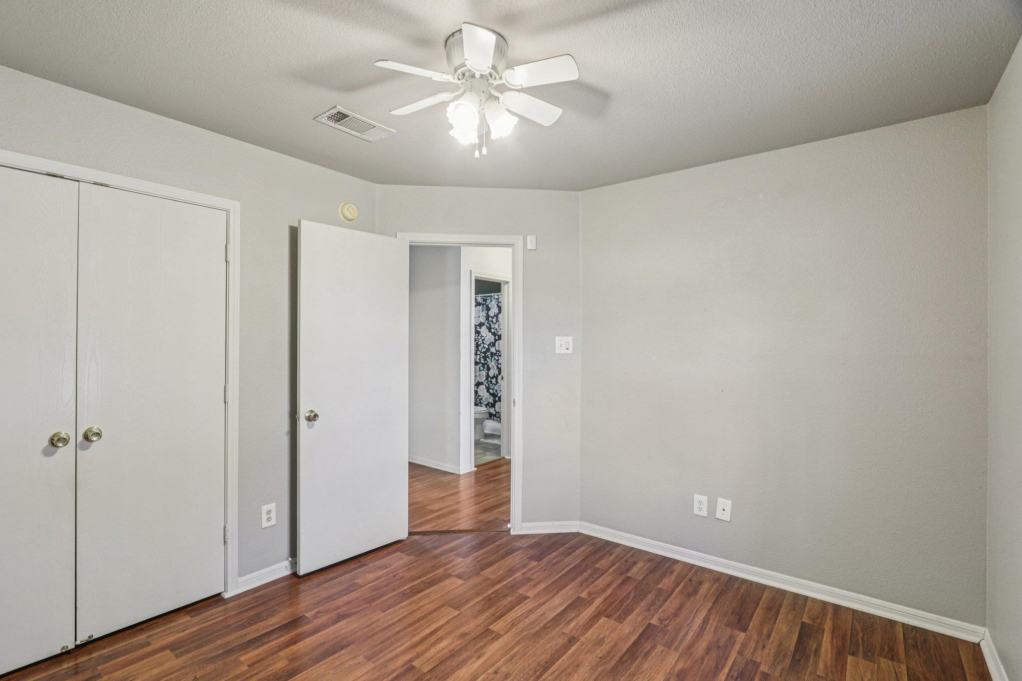 4302 Rainlily St, Killeen, TX 76542