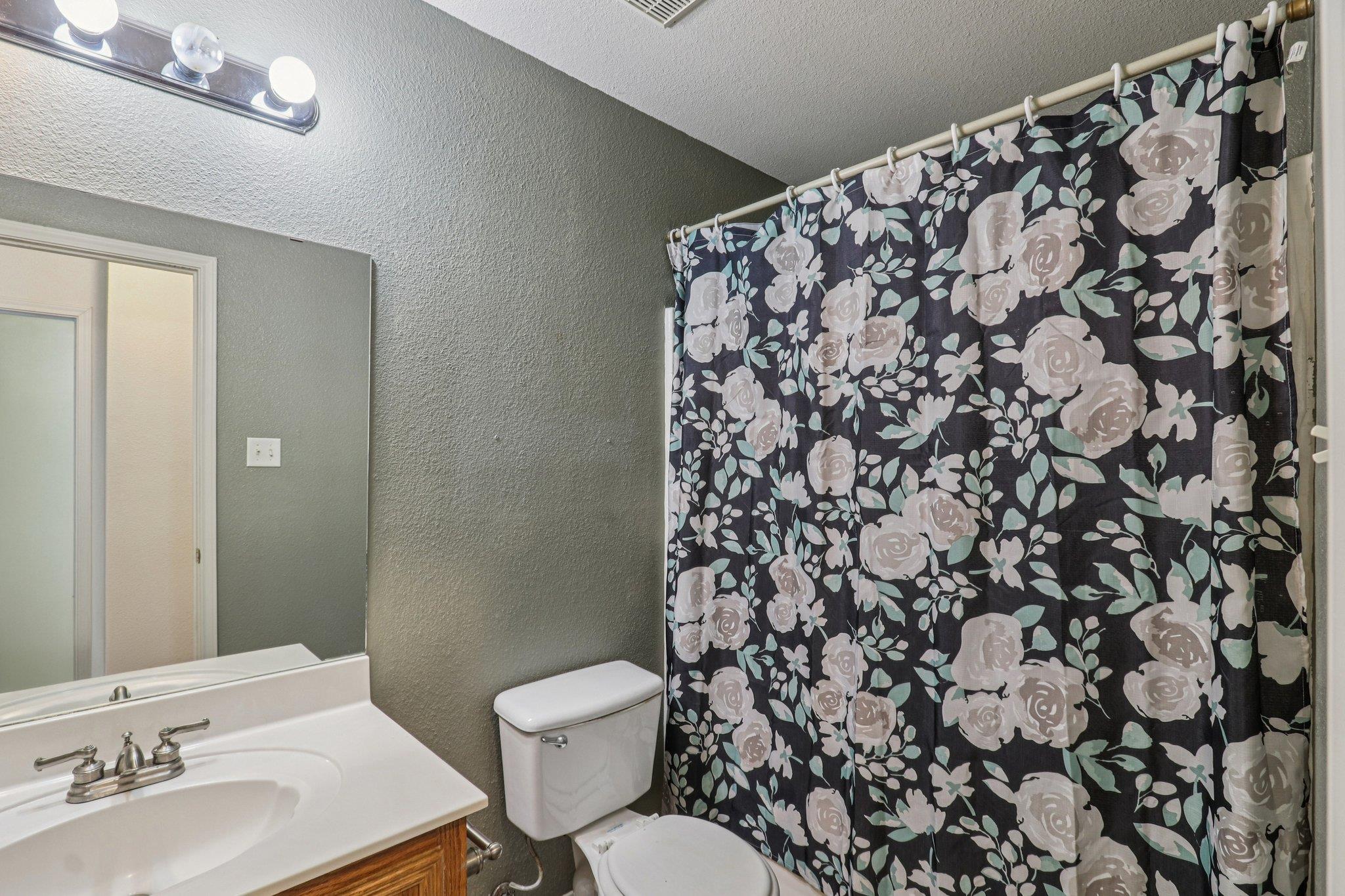 4302 Rainlily St, Killeen, TX 76542