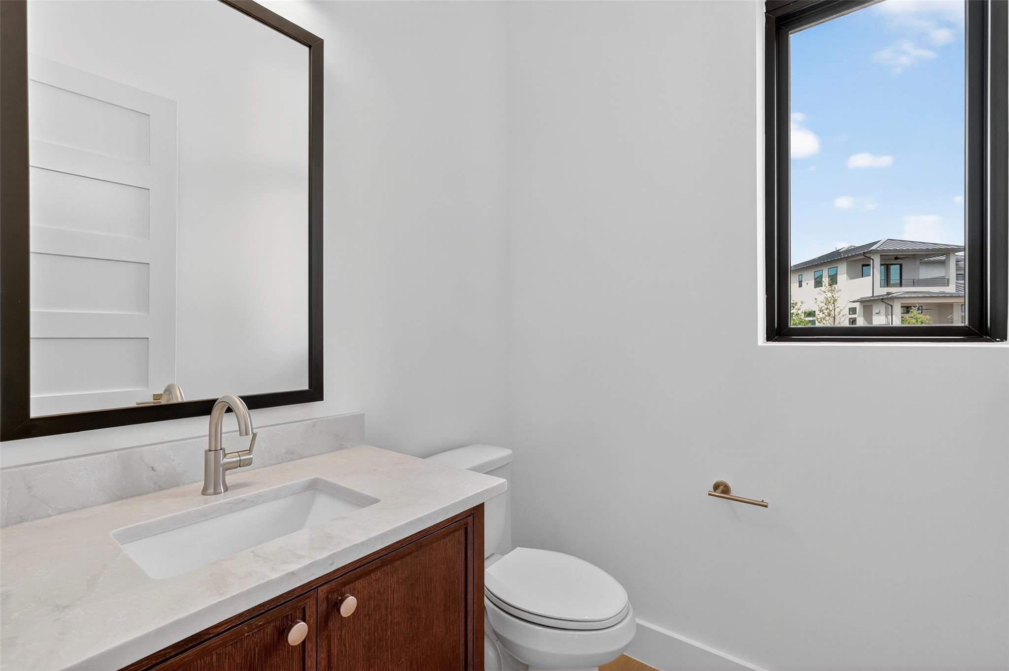 10105 Milky Way Dr, Austin, TX 78730