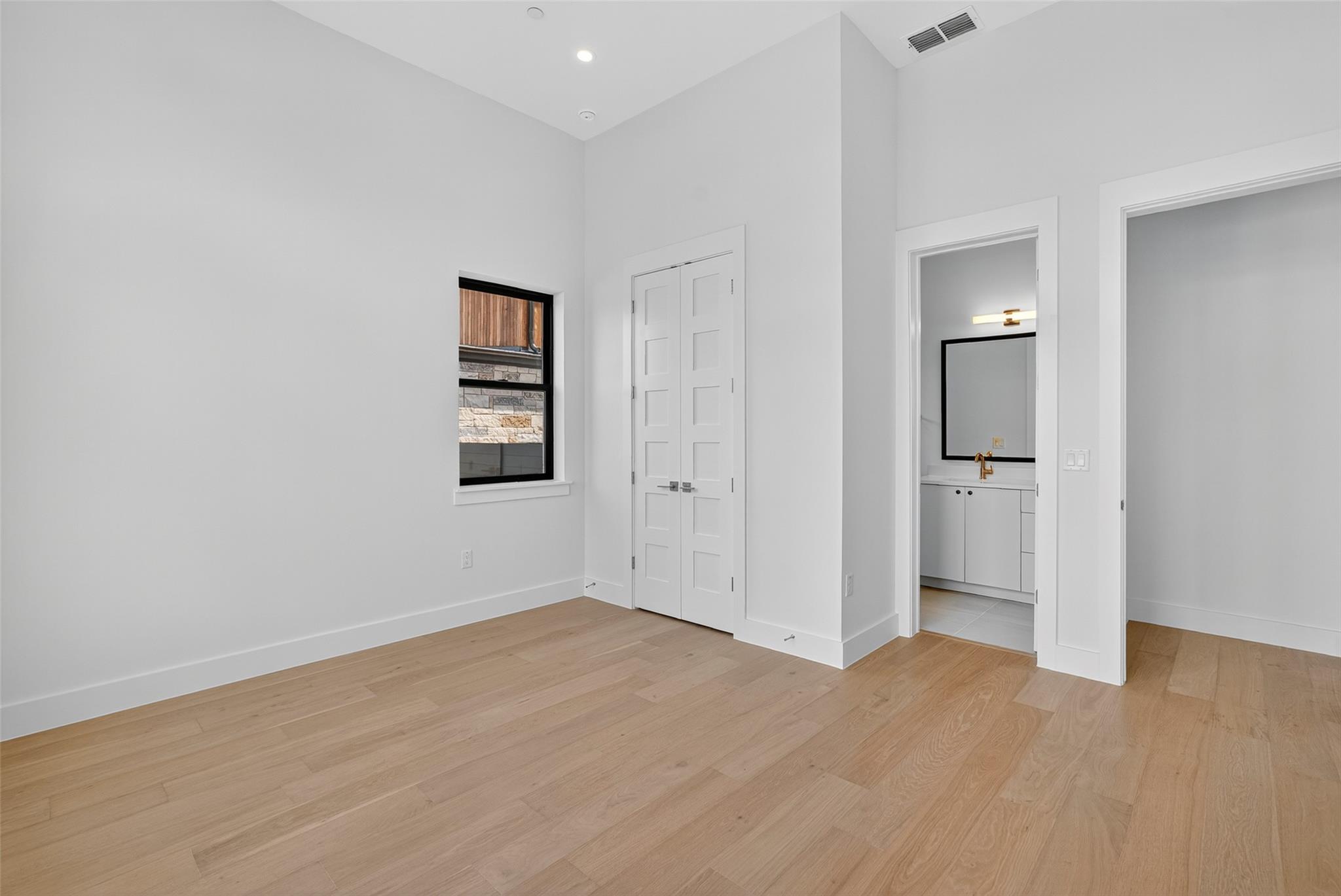 10105 Milky Way Dr, Austin, TX 78730