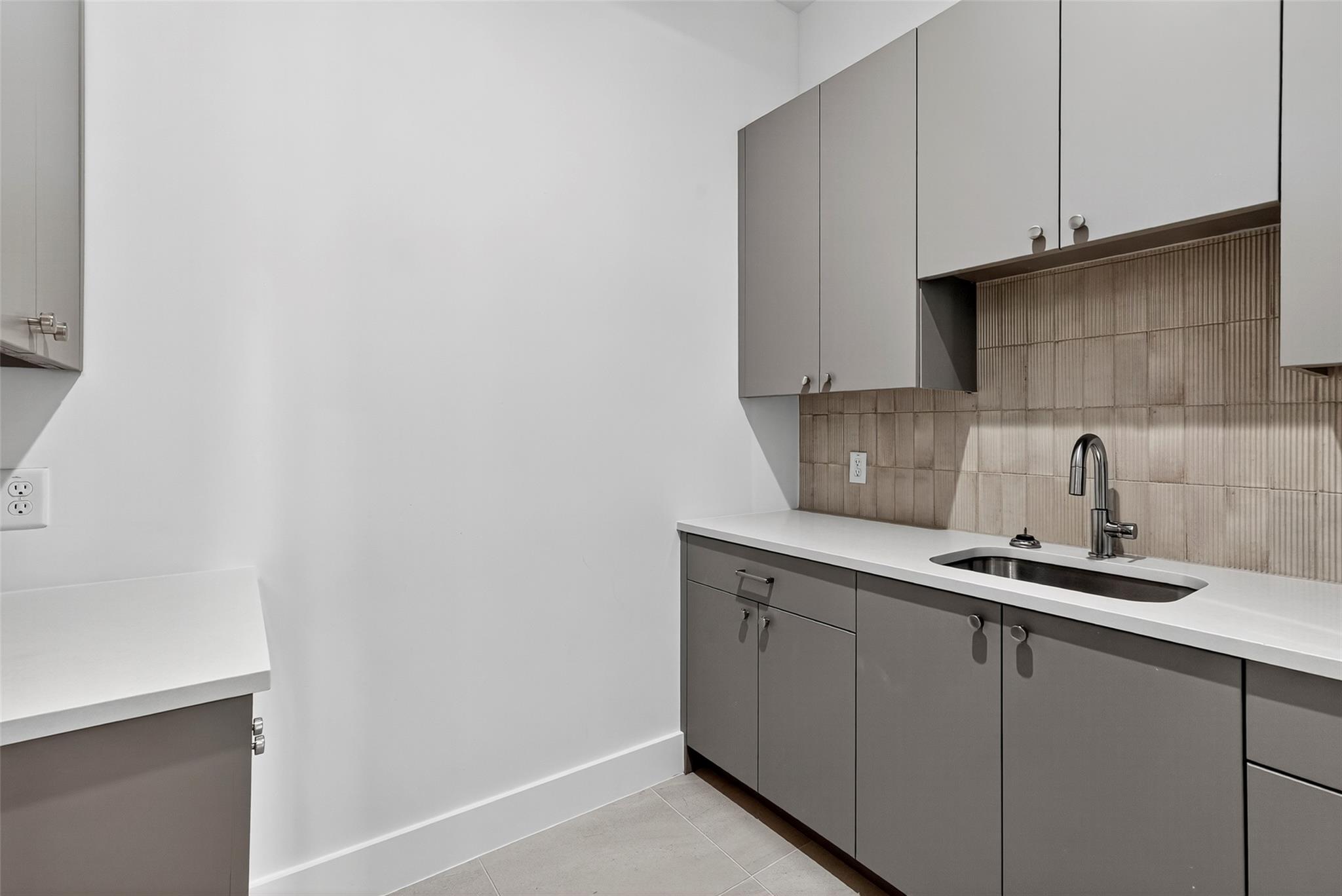 10105 Milky Way Dr, Austin, TX 78730