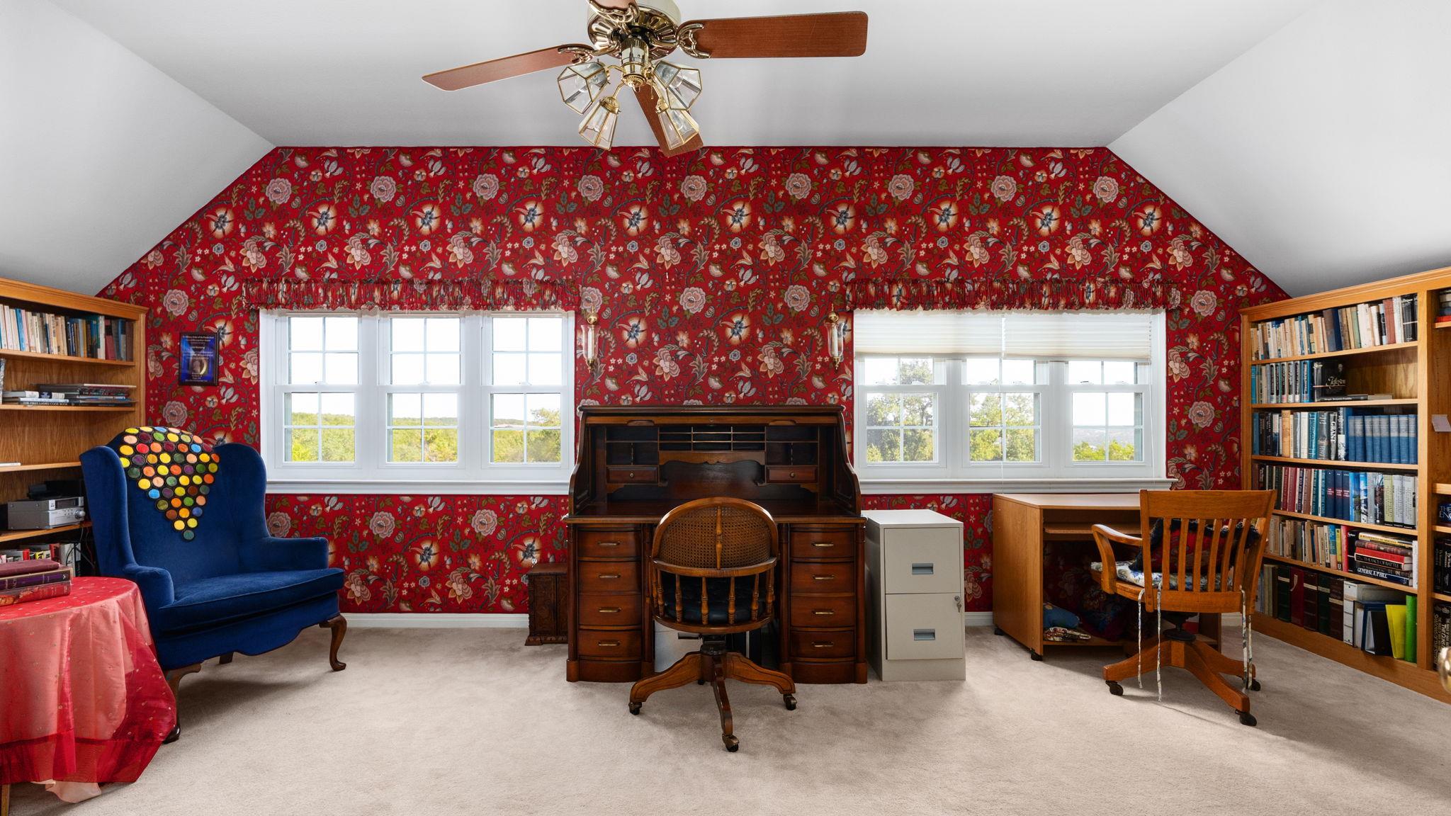 601 Hays Country Acres Rd, Dripping Springs, TX 78620