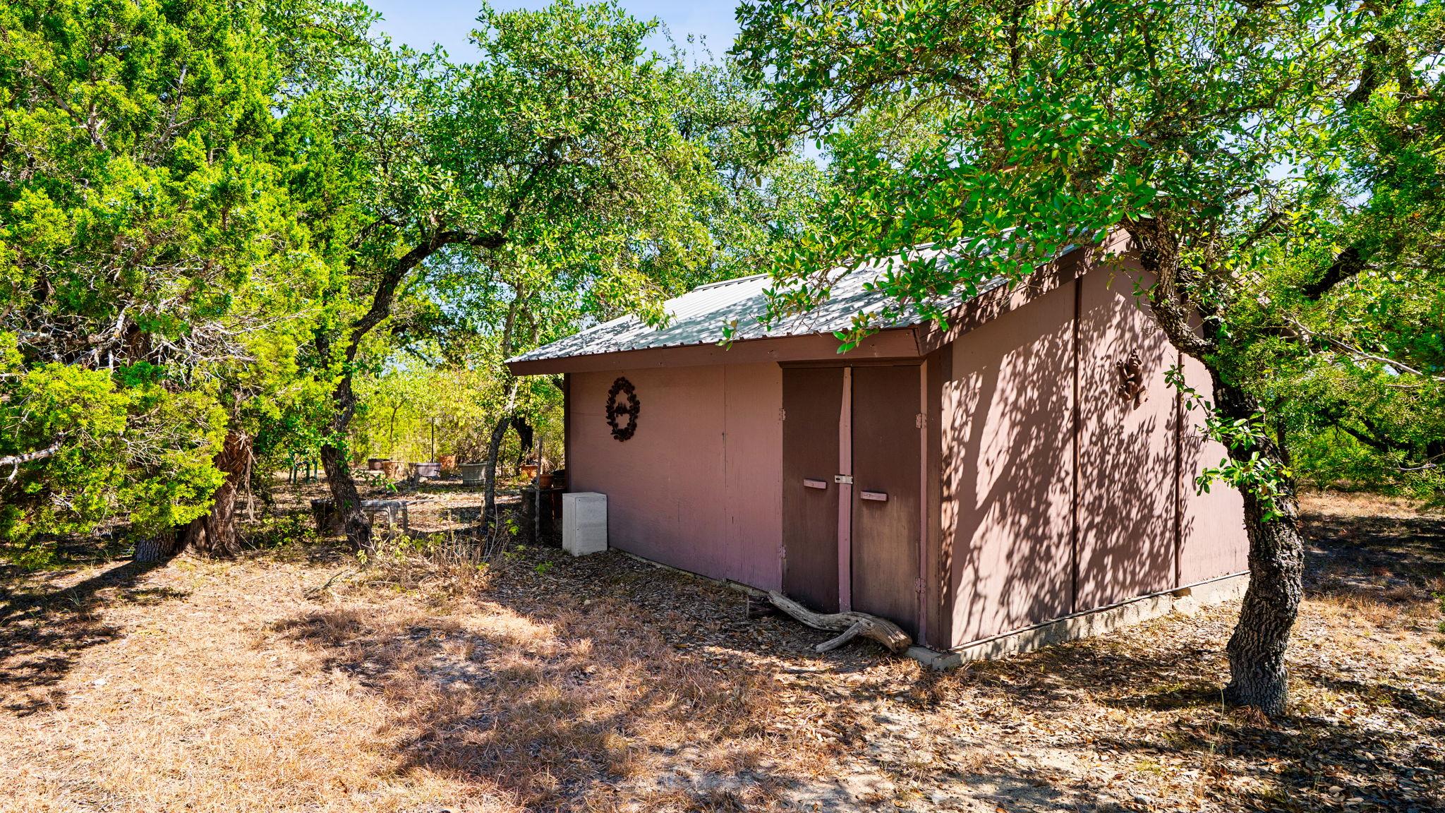 601 Hays Country Acres Rd, Dripping Springs, TX 78620