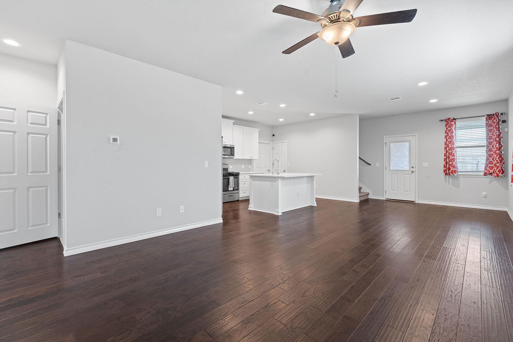 1704 W Broade St, Leander, TX 78641