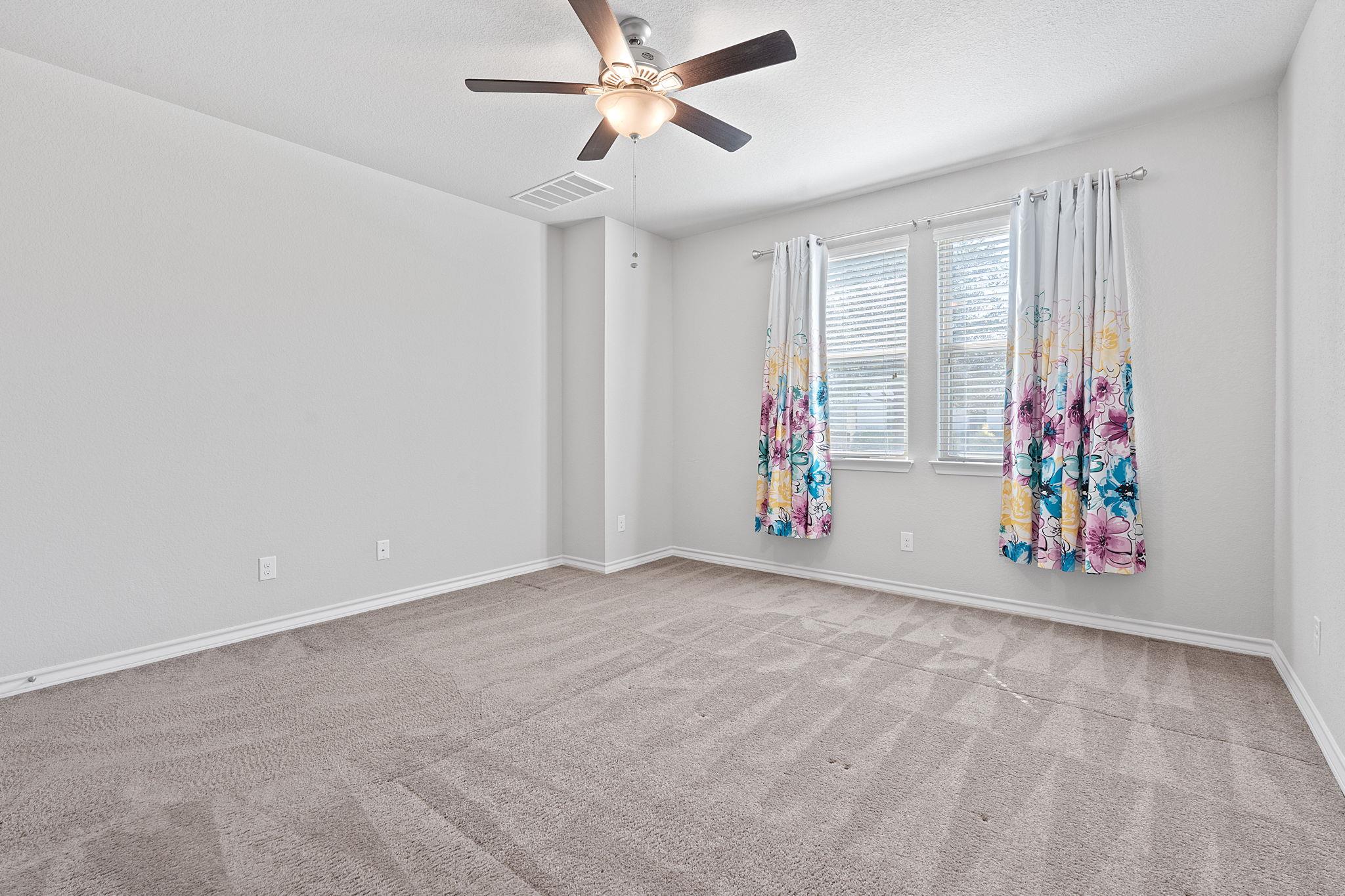 1704 W Broade St, Leander, TX 78641