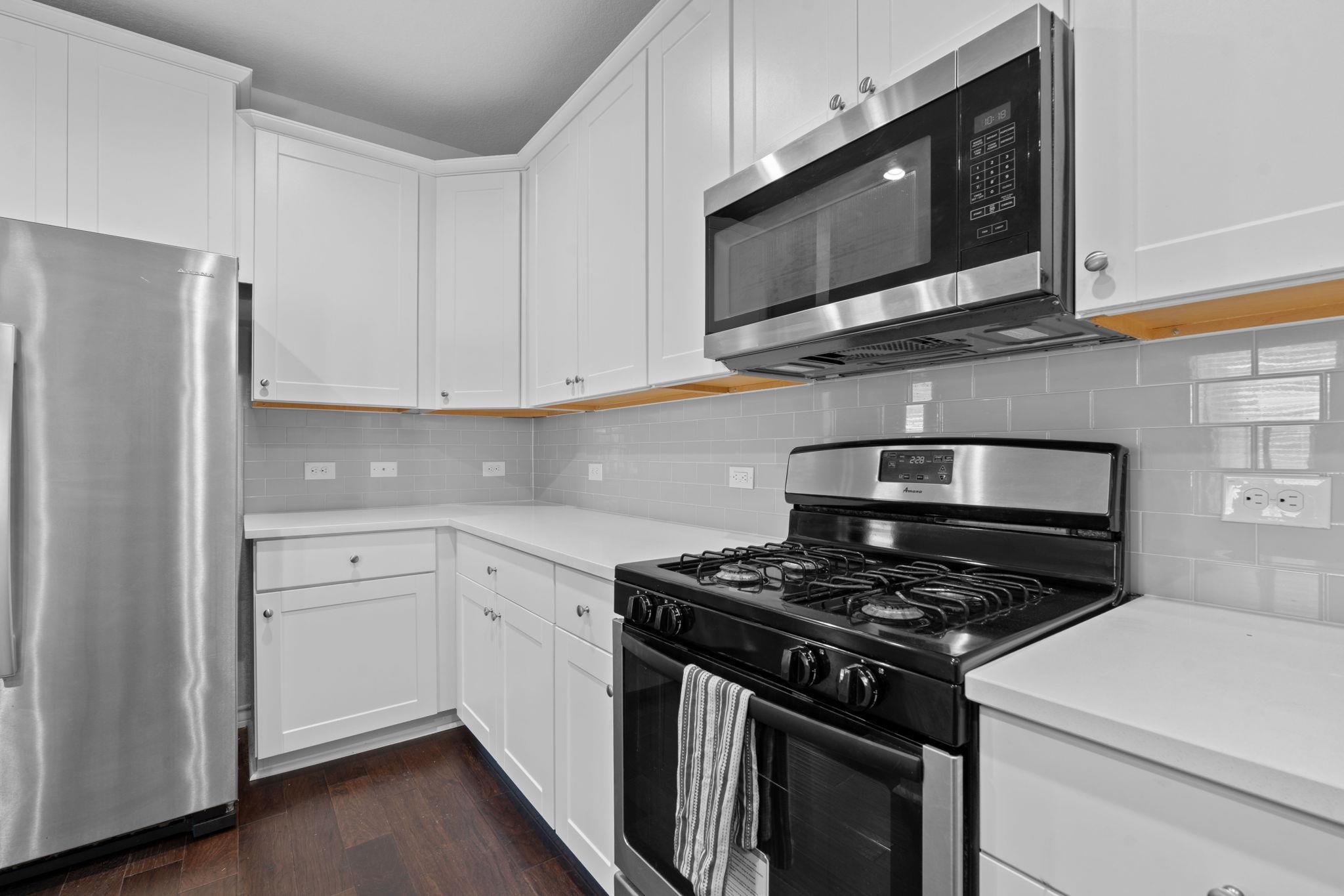 1704 W Broade St, Leander, TX 78641