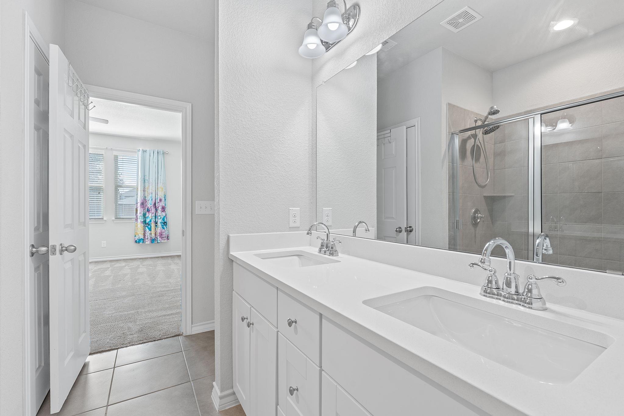 1704 W Broade St, Leander, TX 78641