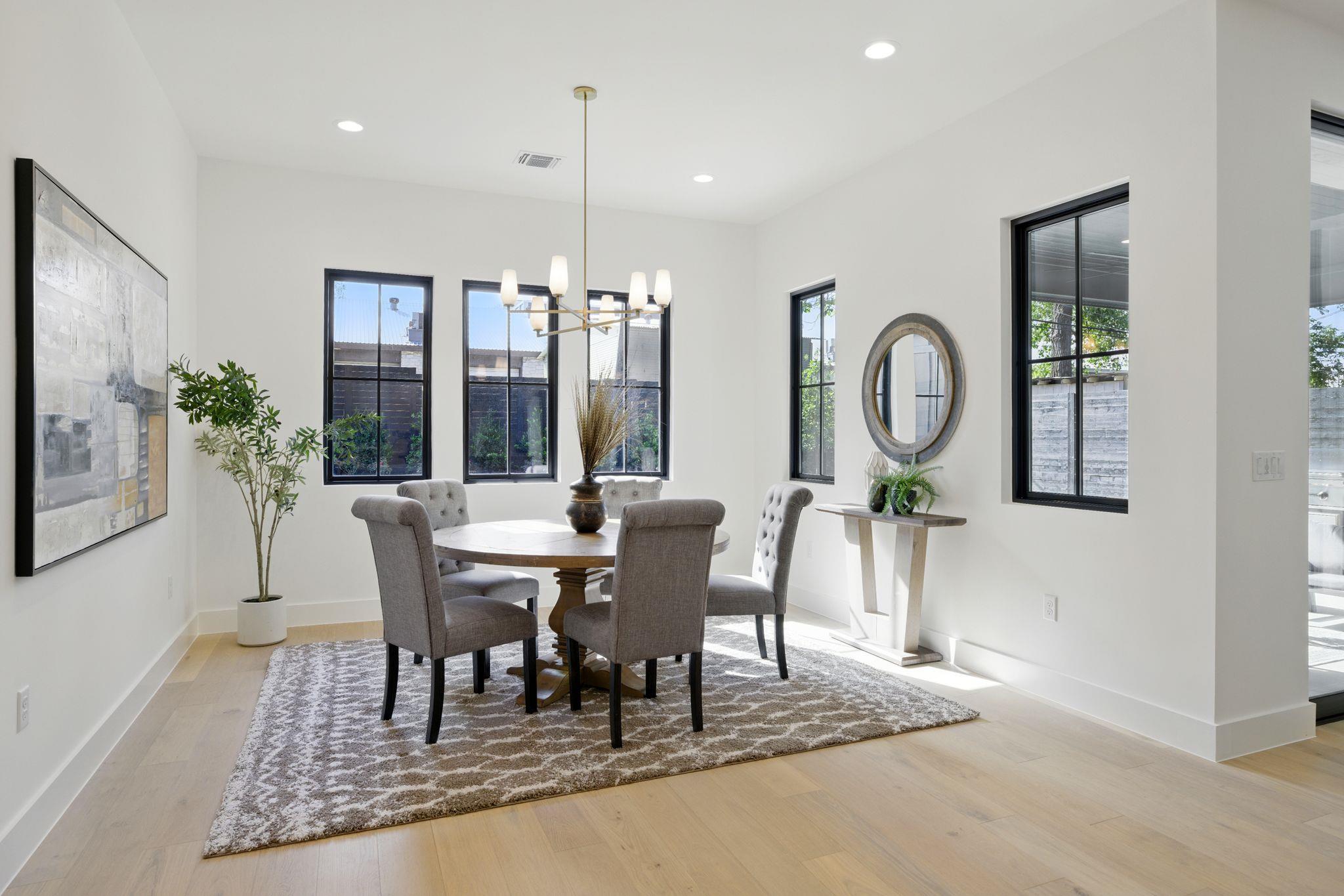 7009 Daugherty, Austin, TX 78757