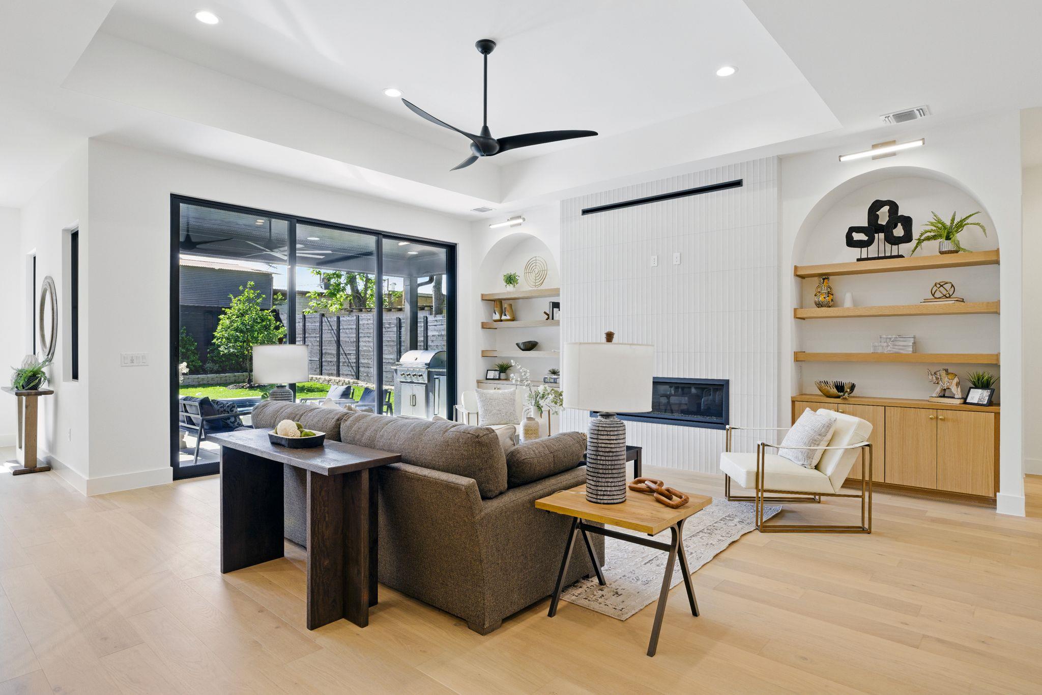 7009 Daugherty, Austin, TX 78757