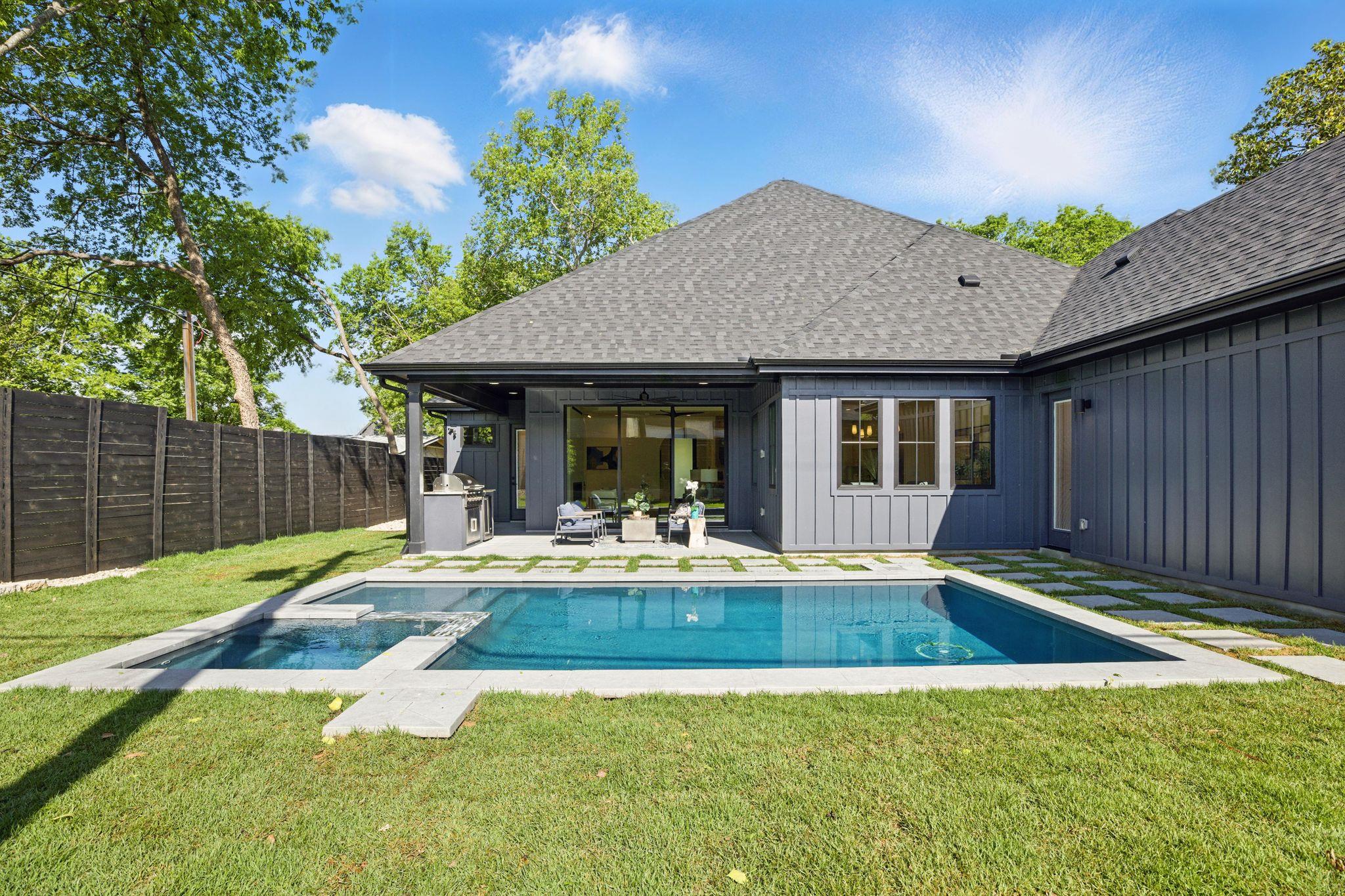 7009 Daugherty, Austin, TX 78757