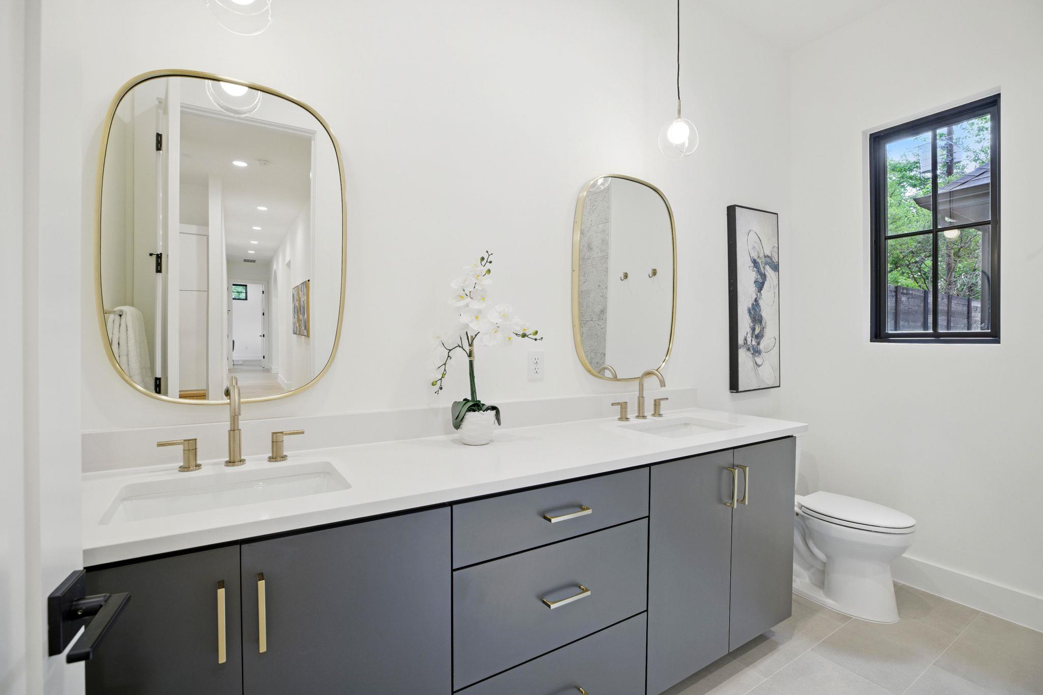 7009 Daugherty, Austin, TX 78757