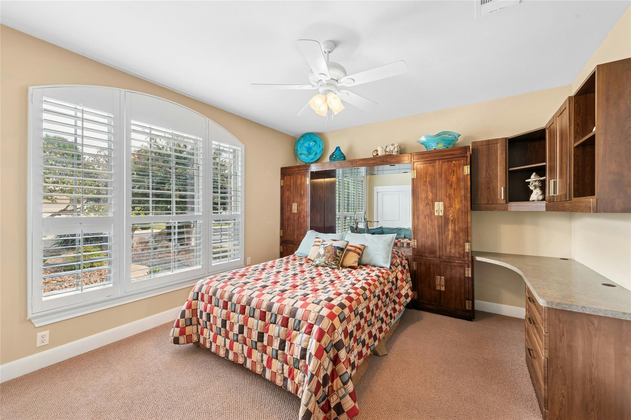 215 Goose Island Dr, Georgetown, TX 78633