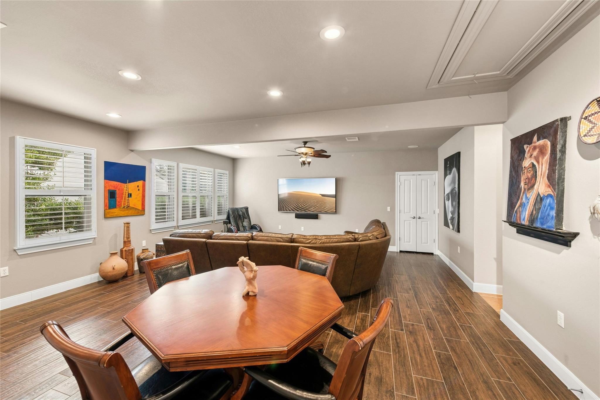 215 Goose Island Dr, Georgetown, TX 78633