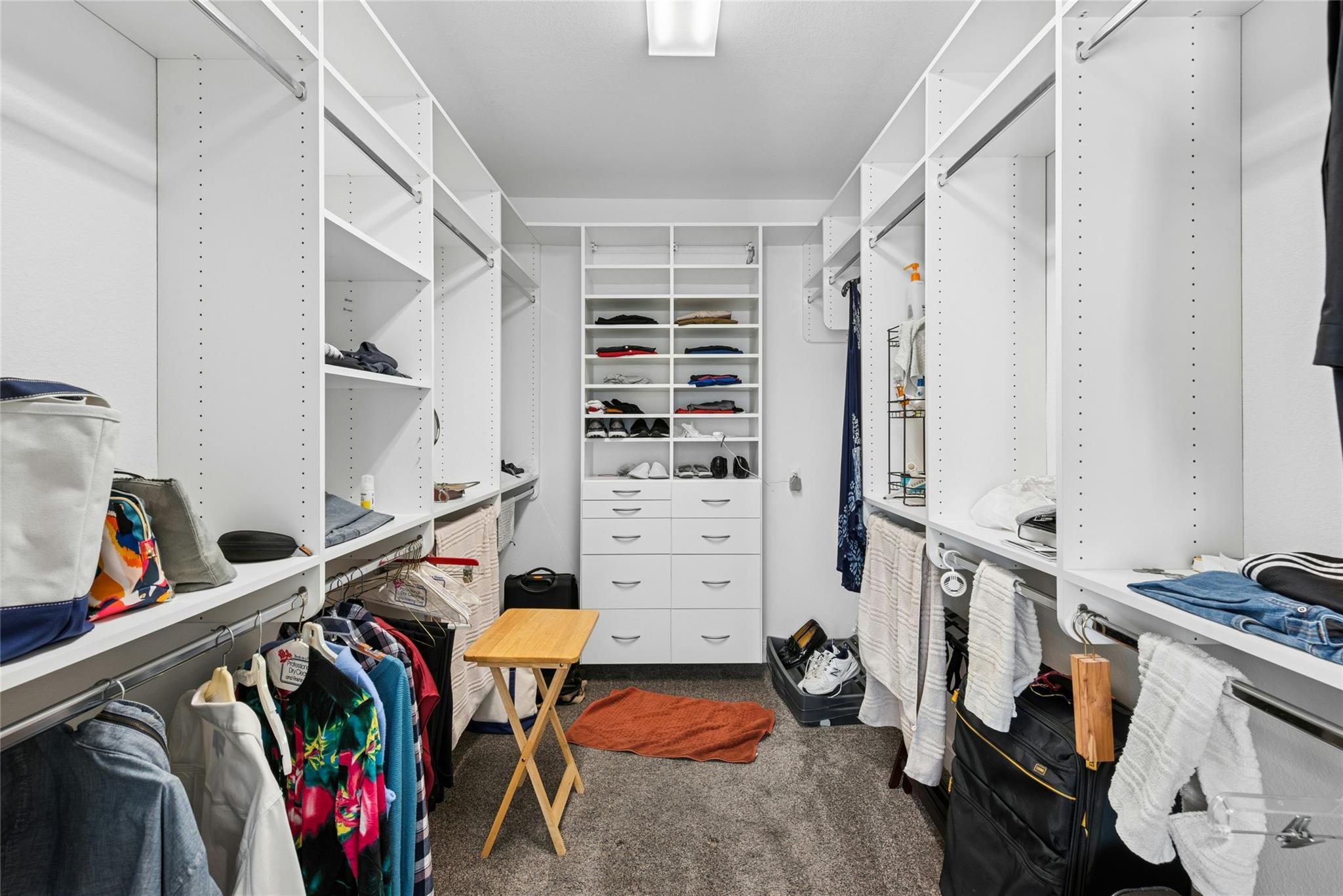 215 Goose Island Dr, Georgetown, TX 78633