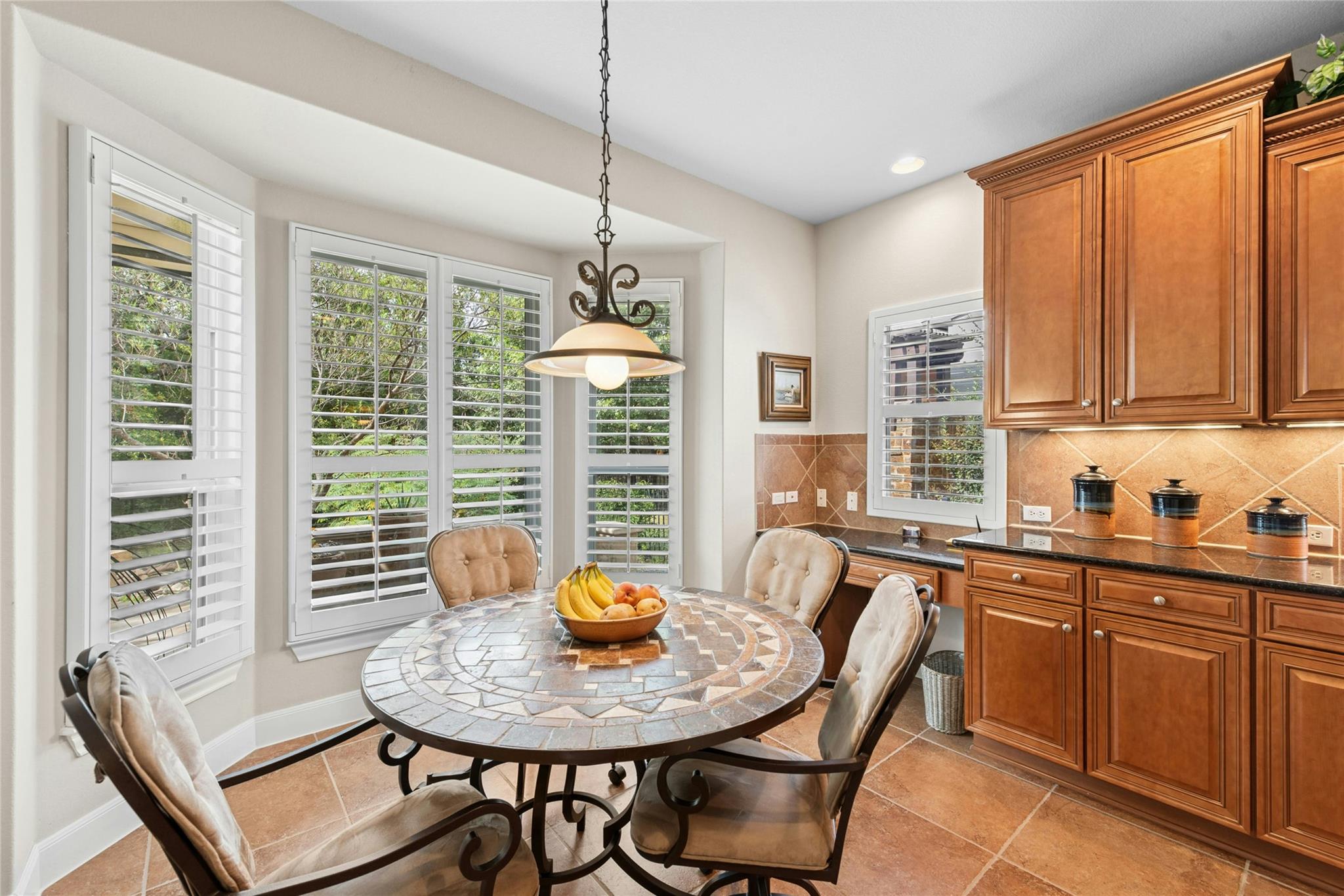 215 Goose Island Dr, Georgetown, TX 78633