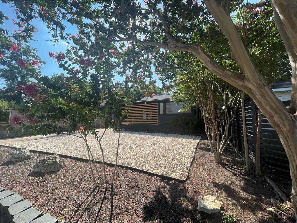 1403 Newfield Ln, Austin, TX 78703