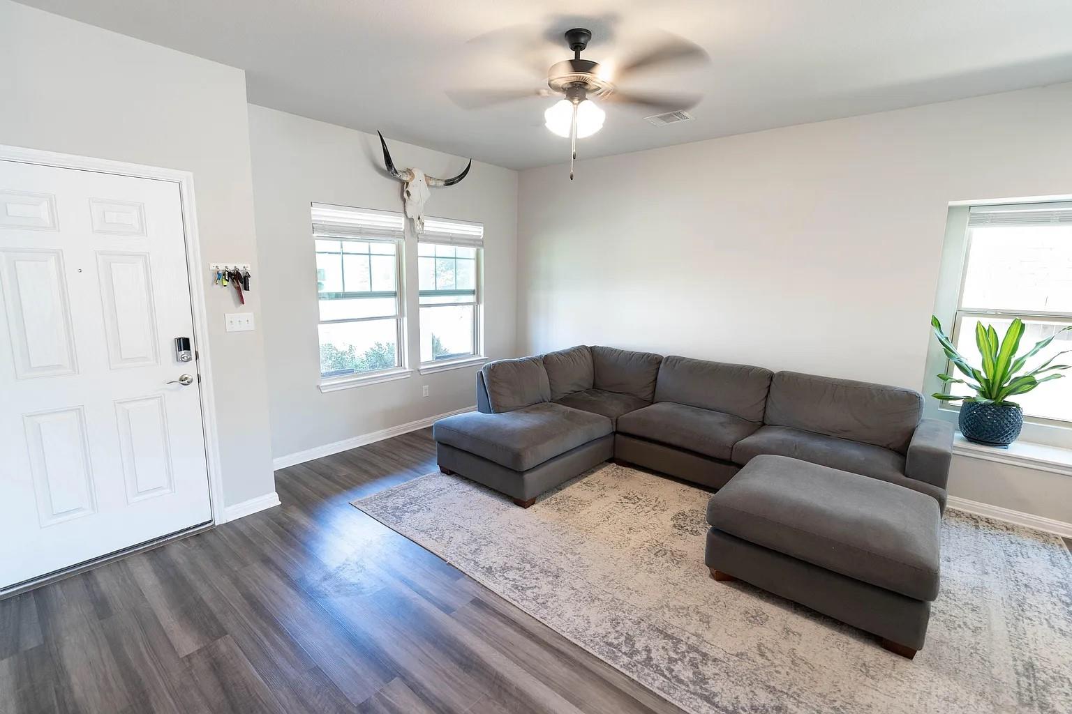 1629 Arapaho Mountain Pass, Leander, TX 78641