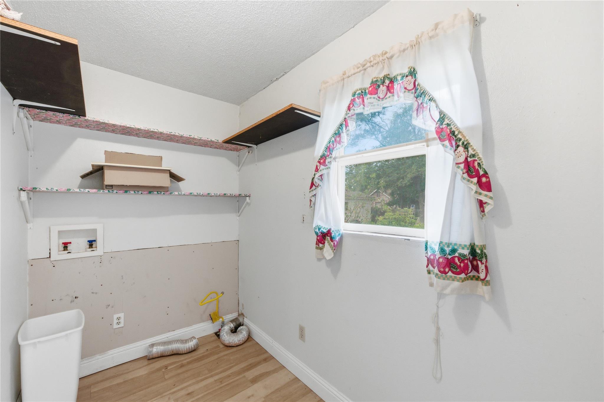 207 W 17th St, Georgetown, TX 78626