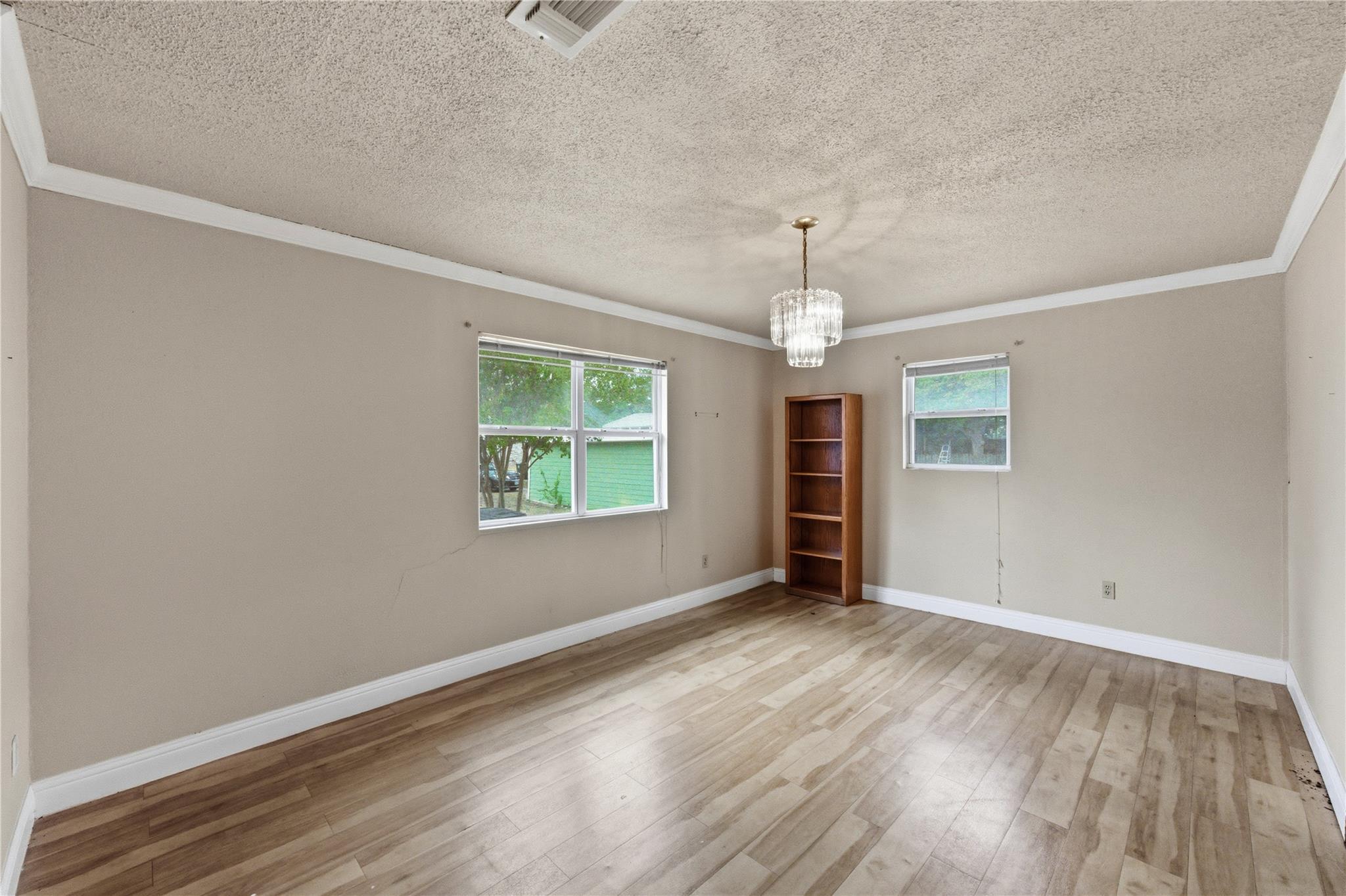 207 W 17th St, Georgetown, TX 78626