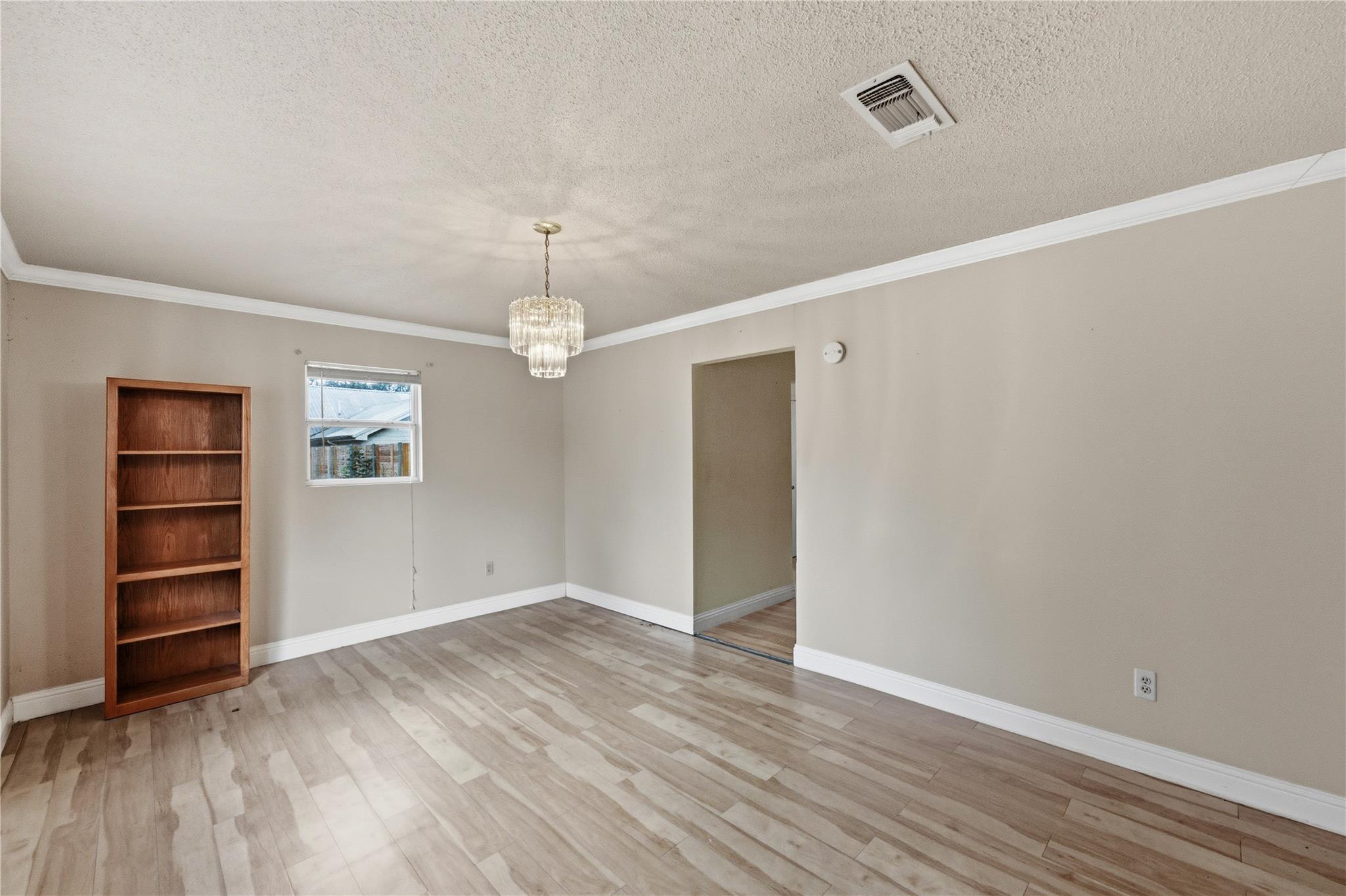 207 W 17th St, Georgetown, TX 78626