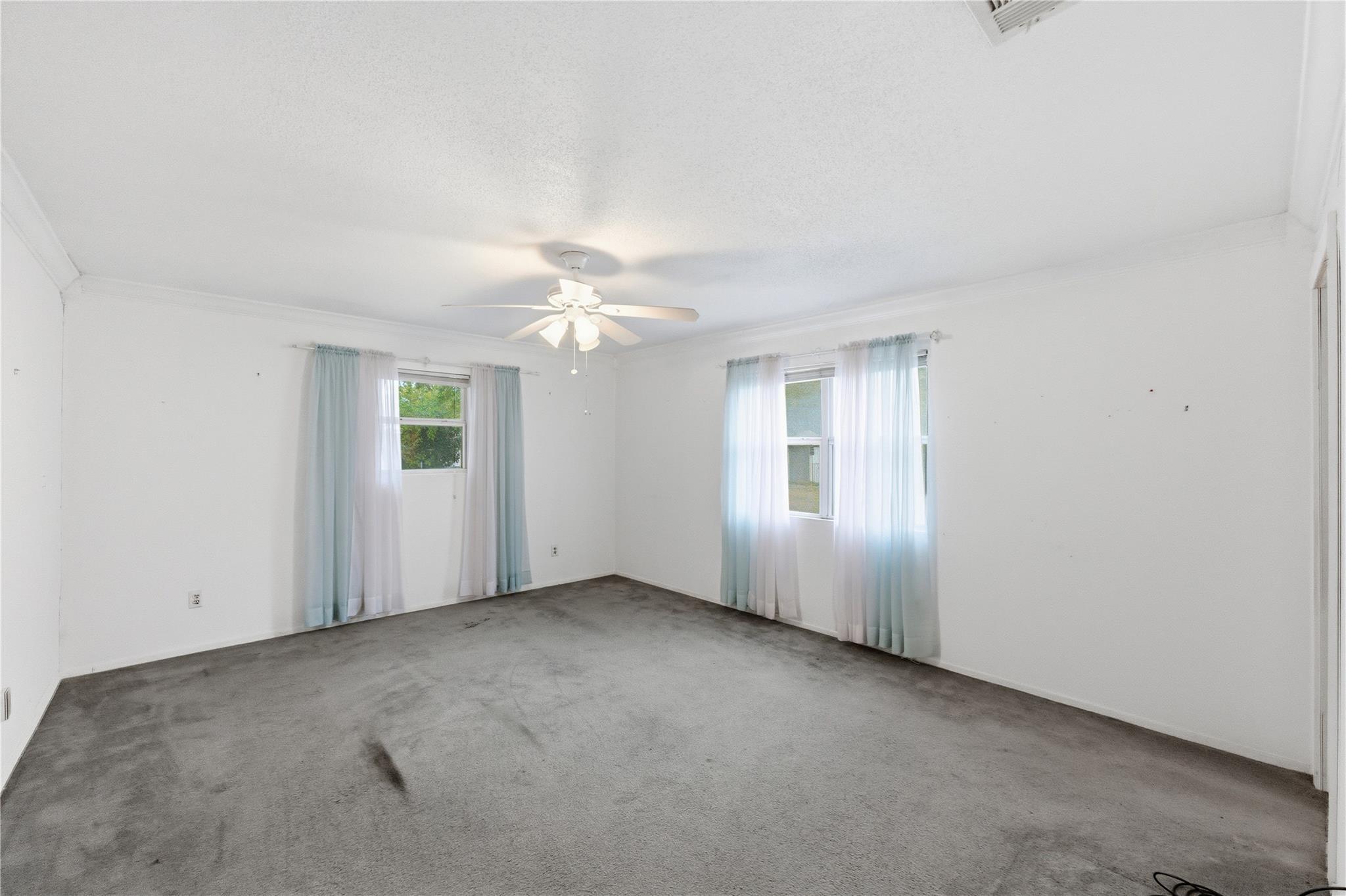 207 W 17th St, Georgetown, TX 78626